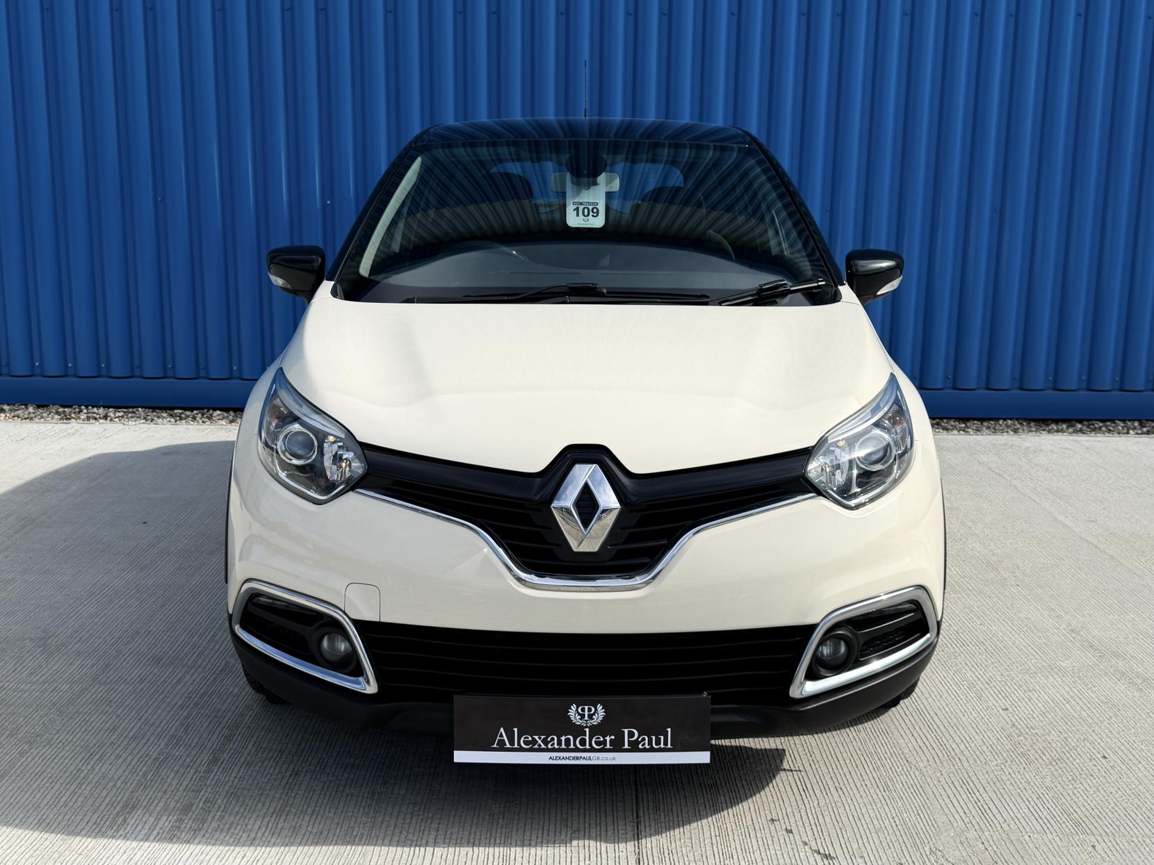 Renault Captur 1.5 dCi Dynamique MediaNav SUV 5dr Diesel EDC Euro 5 (90 ps)