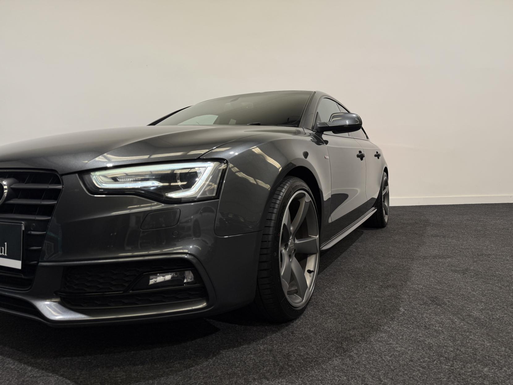 Audi A5 3.0 TDI V6 Black Edition Sportback 5dr Diesel Multitronic Euro 5 (s/s) (204 ps)