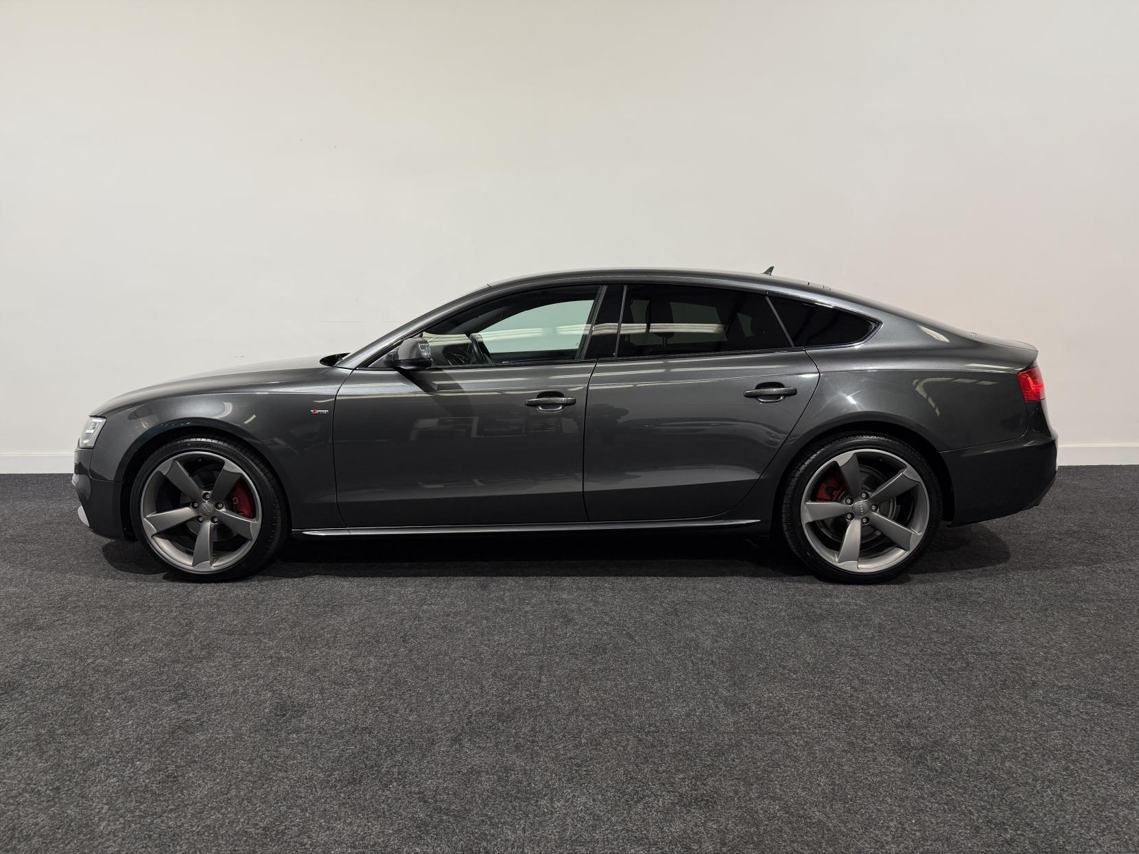 Audi A5 3.0 TDI V6 Black Edition Sportback 5dr Diesel Multitronic Euro 5 (s/s) (204 ps)