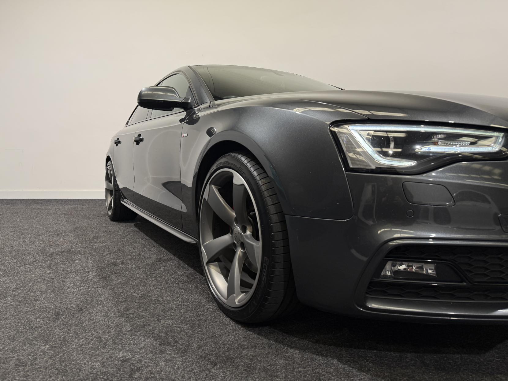 Audi A5 3.0 TDI V6 Black Edition Sportback 5dr Diesel Multitronic Euro 5 (s/s) (204 ps)