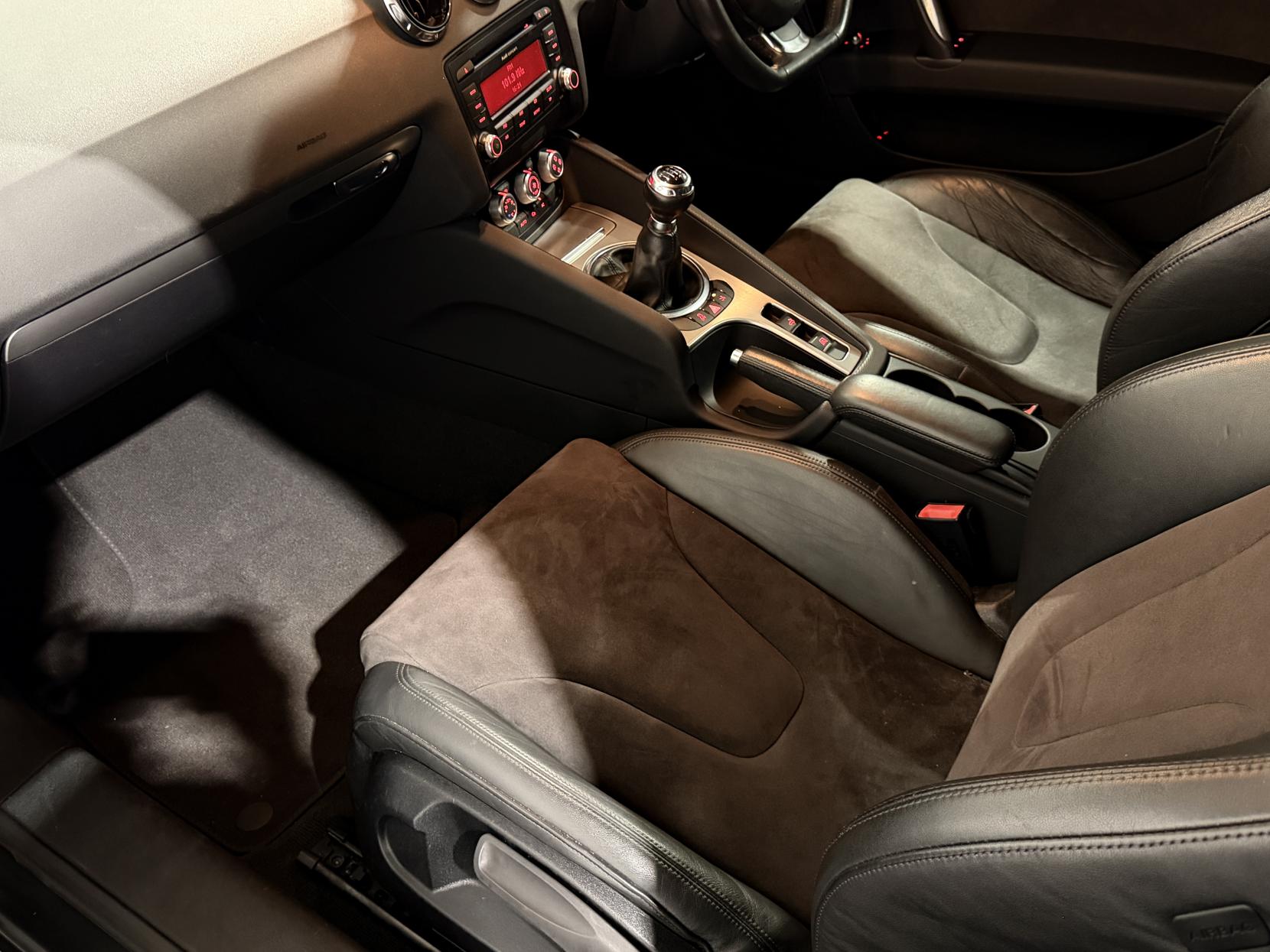 Audi TT 1.8 TFSI Sport Roadster 2dr Petrol Manual Euro 5 (160 ps)