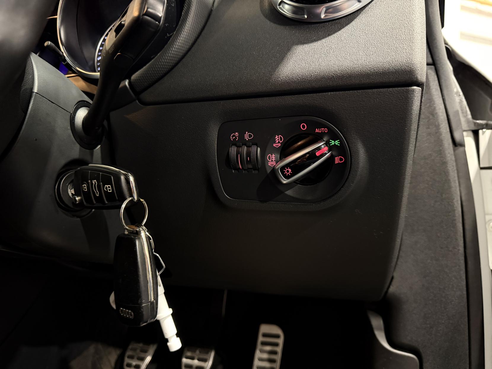 Audi TT 1.8 TFSI Sport Roadster 2dr Petrol Manual Euro 5 (160 ps)