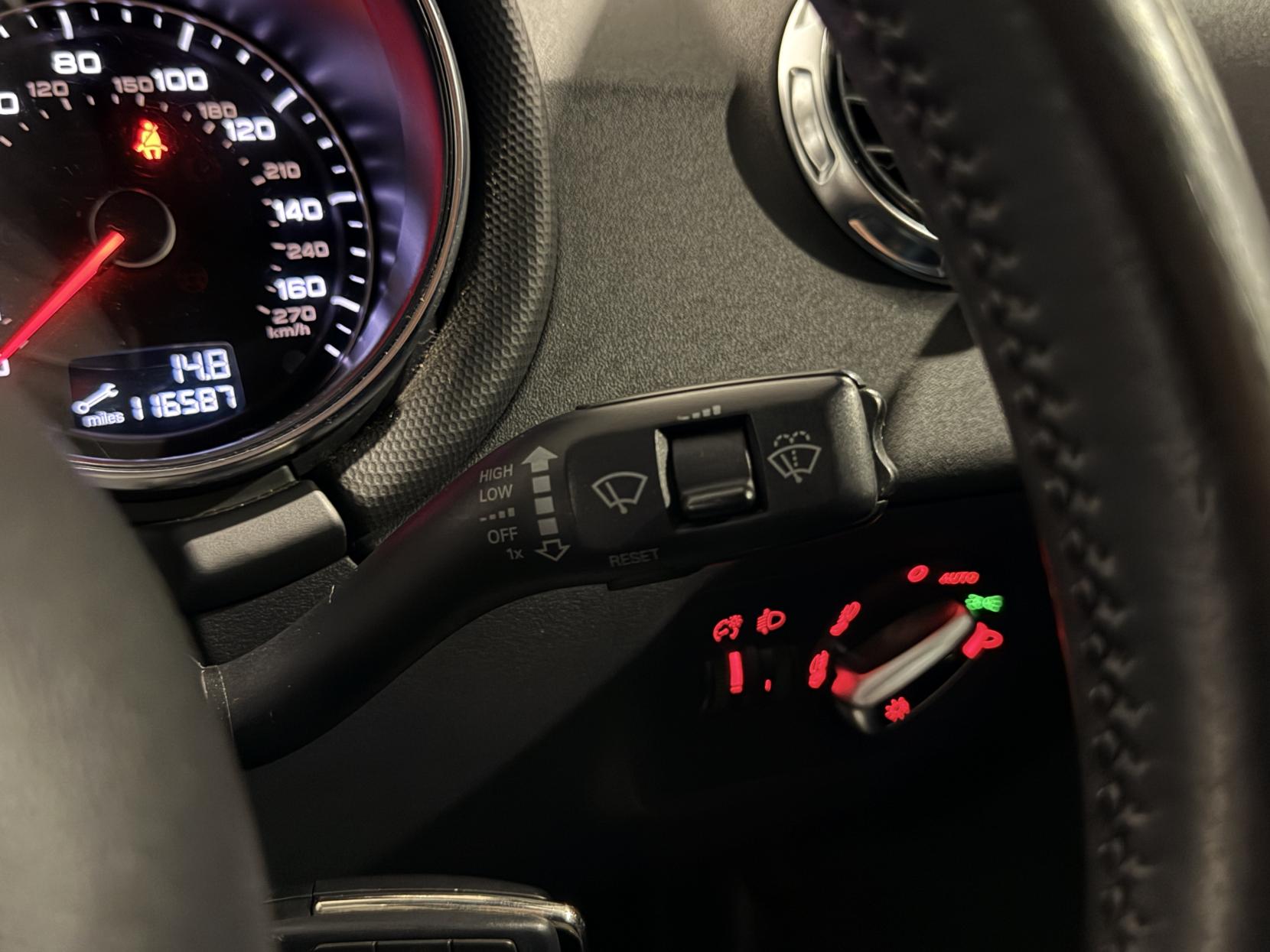 Audi TT 1.8 TFSI Sport Roadster 2dr Petrol Manual Euro 5 (160 ps)