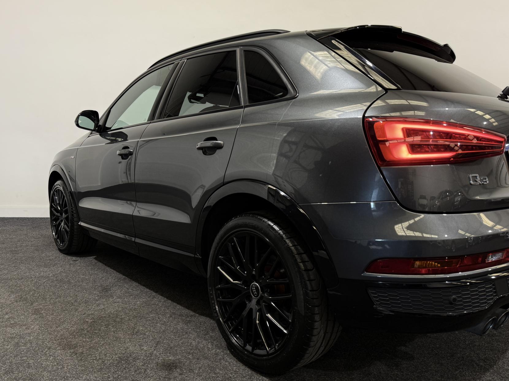 Audi Q3 1.4 TFSI CoD Black Edition SUV 5dr Petrol Manual Euro 6 (s/s) (150 ps)