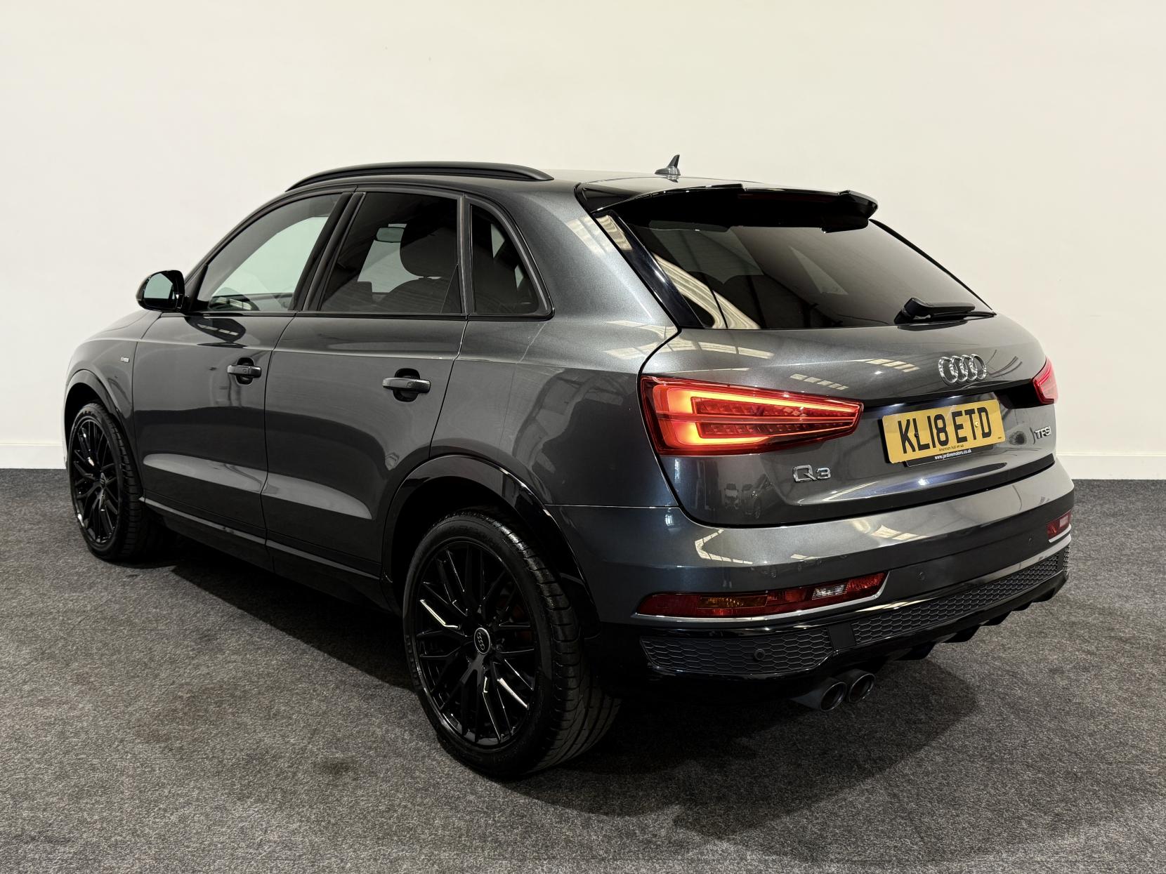 Audi Q3 1.4 TFSI CoD Black Edition SUV 5dr Petrol Manual Euro 6 (s/s) (150 ps)