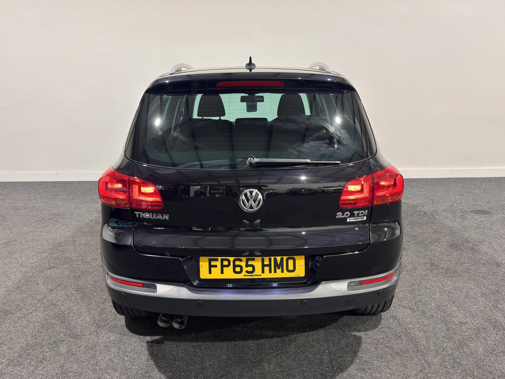 Volkswagen Tiguan 2.0 TDI BlueMotion Tech Match Edition SUV 5dr Diesel Manual 2WD Euro 6 (s/s) (150 ps)