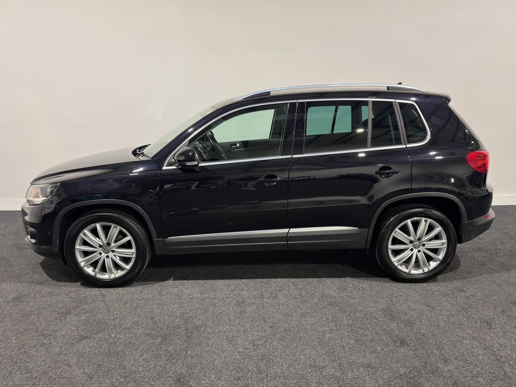 Volkswagen Tiguan 2.0 TDI BlueMotion Tech Match Edition SUV 5dr Diesel Manual 2WD Euro 6 (s/s) (150 ps)