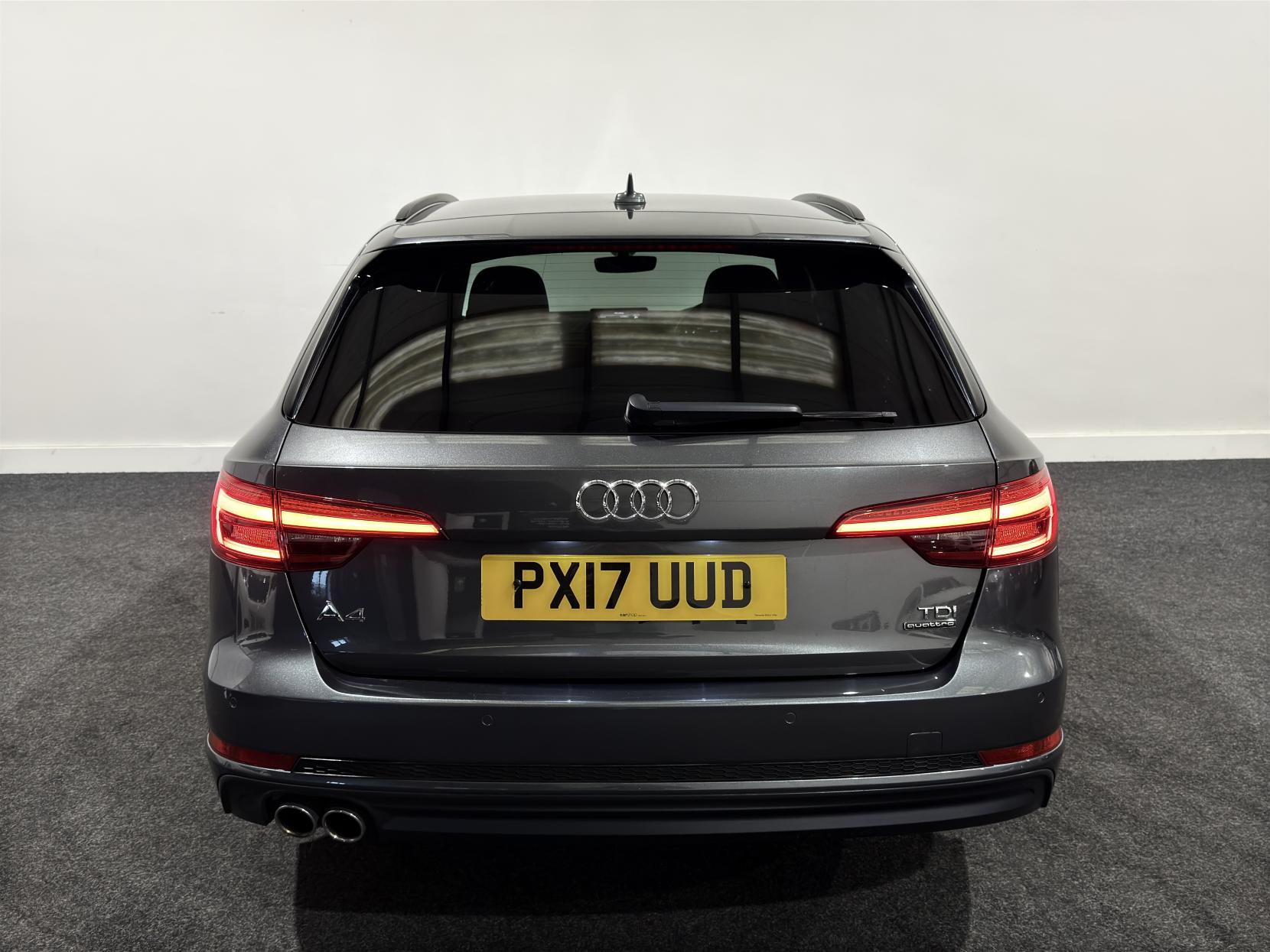 Audi A4 Avant 3.0 TDI V6 S line Estate 5dr Diesel Tiptronic quattro Euro 6 (s/s) (272 ps)