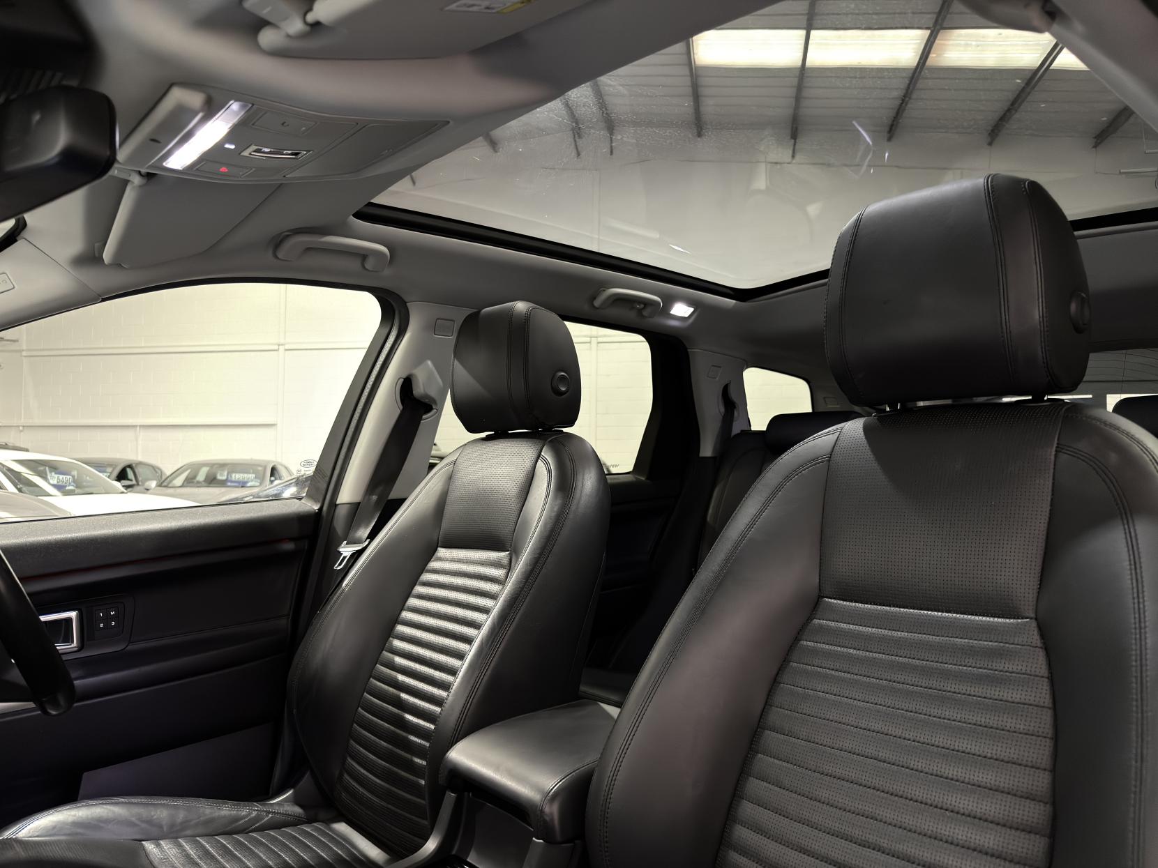 Land Rover Discovery Sport 2.0 TD4 HSE Luxury SUV 5dr Diesel Auto 4WD Euro 6 (s/s) (180 ps)
