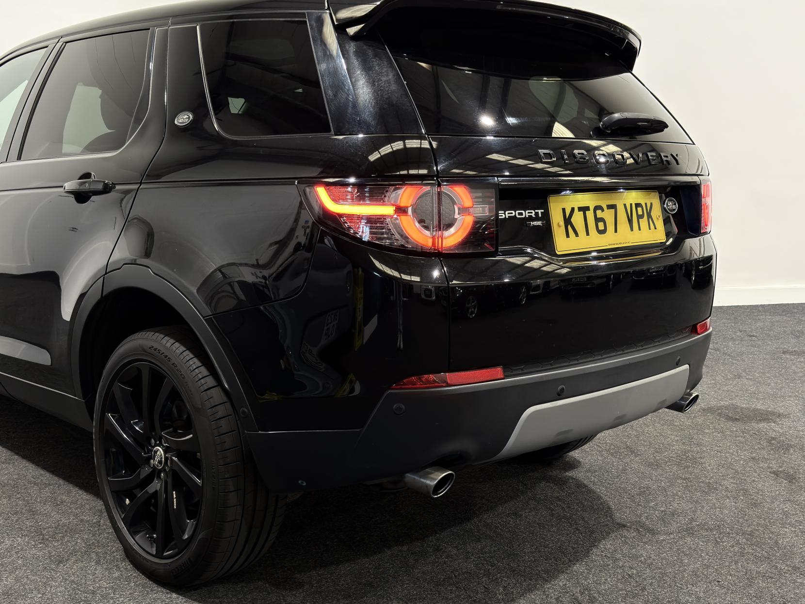 Land Rover Discovery Sport 2.0 TD4 HSE Luxury SUV 5dr Diesel Auto 4WD Euro 6 (s/s) (180 ps)
