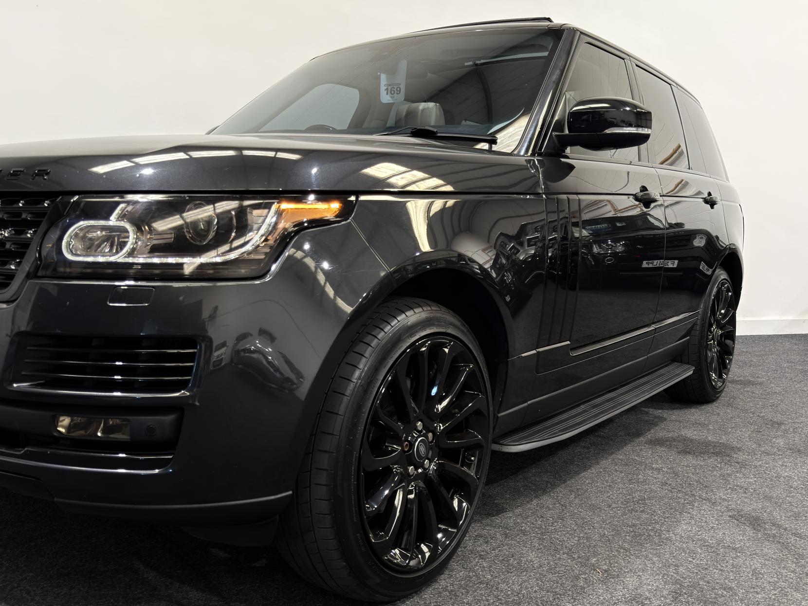 Land Rover Range Rover 3.0 TD V6 Vogue SE SUV 5dr Diesel Auto 4WD Euro 5 (s/s) (258 ps)