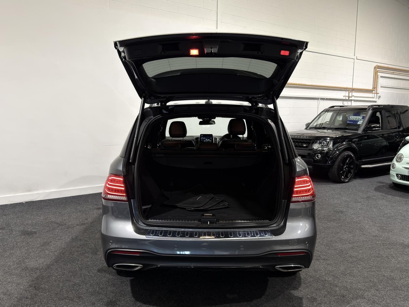 Mercedes-Benz GLE 2.1 GLE250d AMG Night Edition SUV 5dr Diesel G-Tronic 4MATIC Euro 6 (s/s) (204 ps)