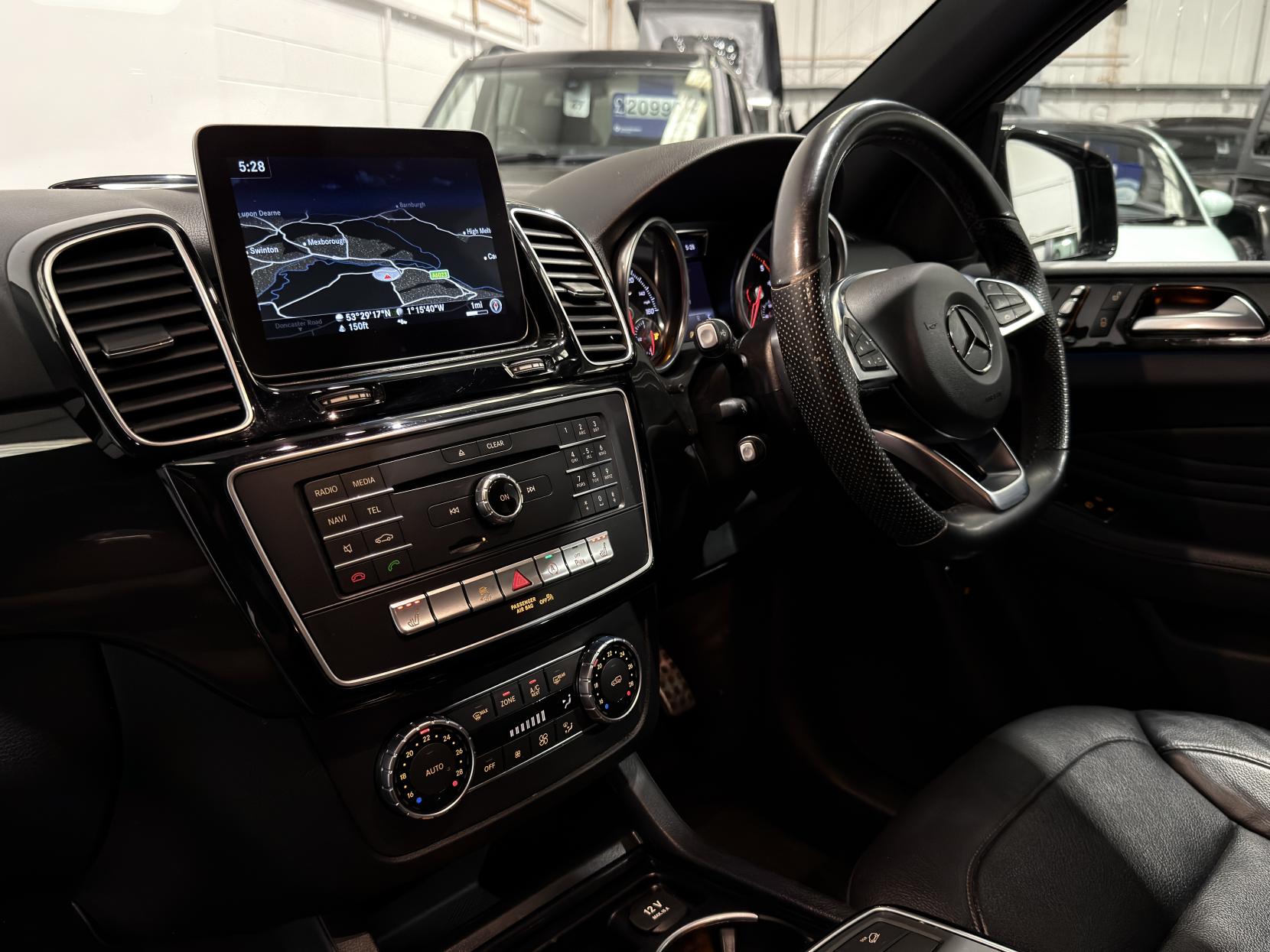 Mercedes-Benz GLE 2.1 GLE250d AMG Night Edition SUV 5dr Diesel G-Tronic 4MATIC Euro 6 (s/s) (204 ps)