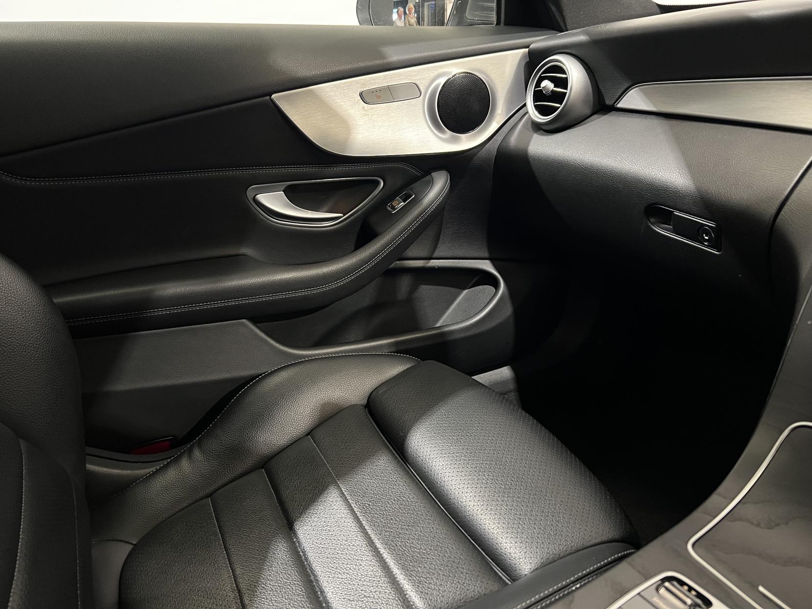 Mercedes-Benz C Class 2.1 C220d AMG Line Coupe 2dr Diesel G-Tronic+ Euro 6 (s/s) (170 ps)