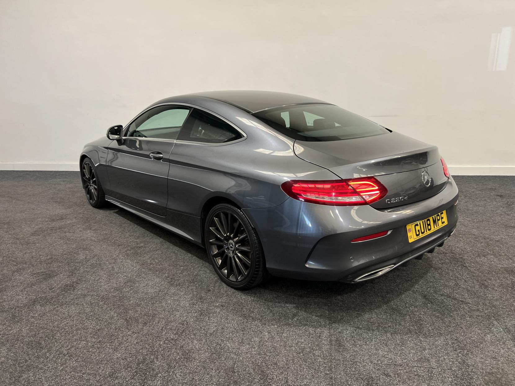 Mercedes-Benz C Class 2.1 C220d AMG Line Coupe 2dr Diesel G-Tronic+ Euro 6 (s/s) (170 ps)