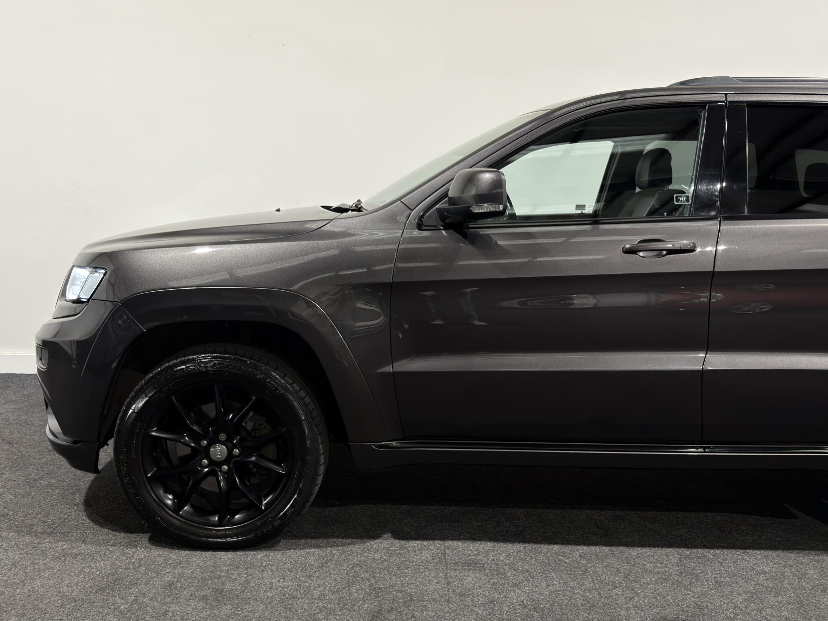 Jeep Grand Cherokee 3.0 V6 CRD Summit SUV 5dr Diesel Auto 4WD Euro 6 (247 bhp)