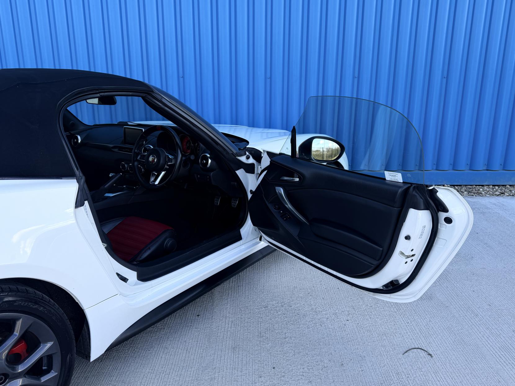 Abarth 124 Spider 1.4 MultiAir Convertible 2dr Petrol Manual Euro 6 (170 ps)