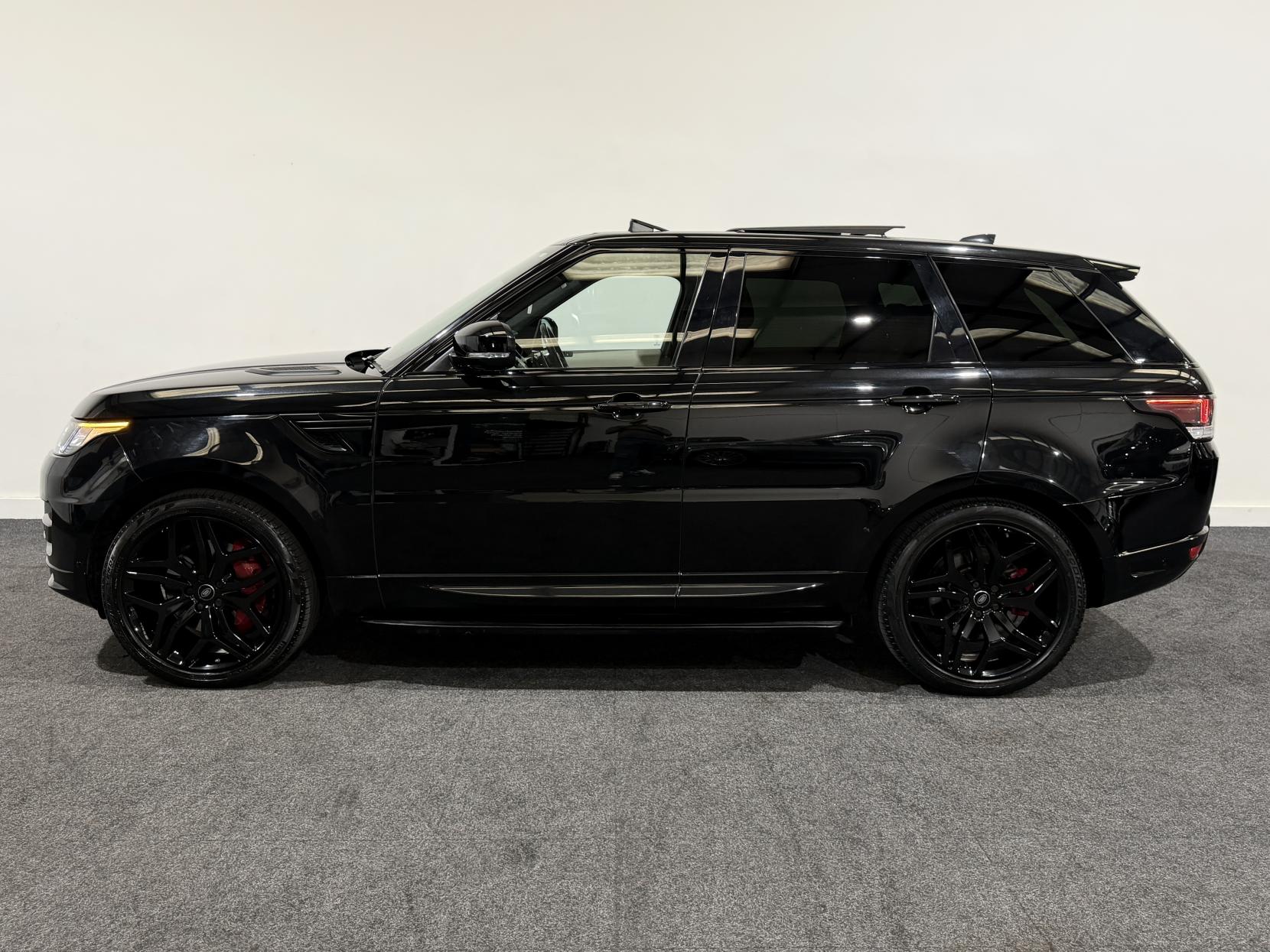 Land Rover Range Rover Sport 4.4 SD V8 Autobiography Dynamic SUV 5dr Diesel Auto 4WD Euro 6 (s/s) (339 ps)