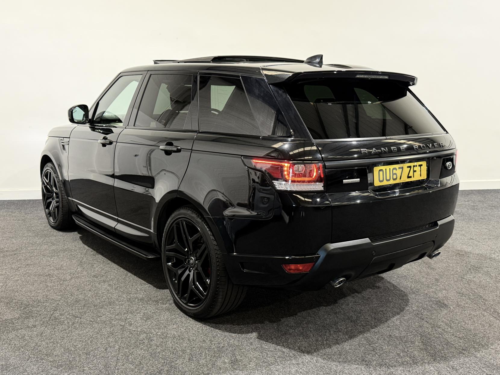 Land Rover Range Rover Sport 4.4 SD V8 Autobiography Dynamic SUV 5dr Diesel Auto 4WD Euro 6 (s/s) (339 ps)