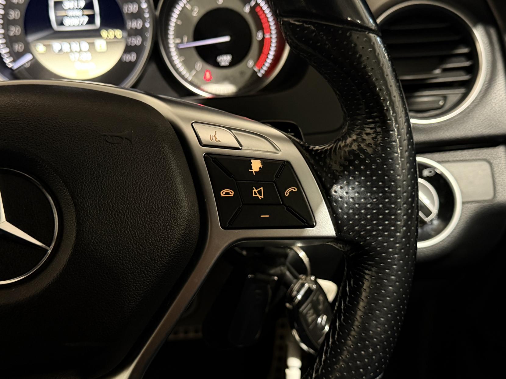 Mercedes-Benz C Class 2.1 C250 CDI BlueEfficiency Sport Saloon 4dr Diesel G-Tronic+ Euro 5 (s/s) (204 ps)