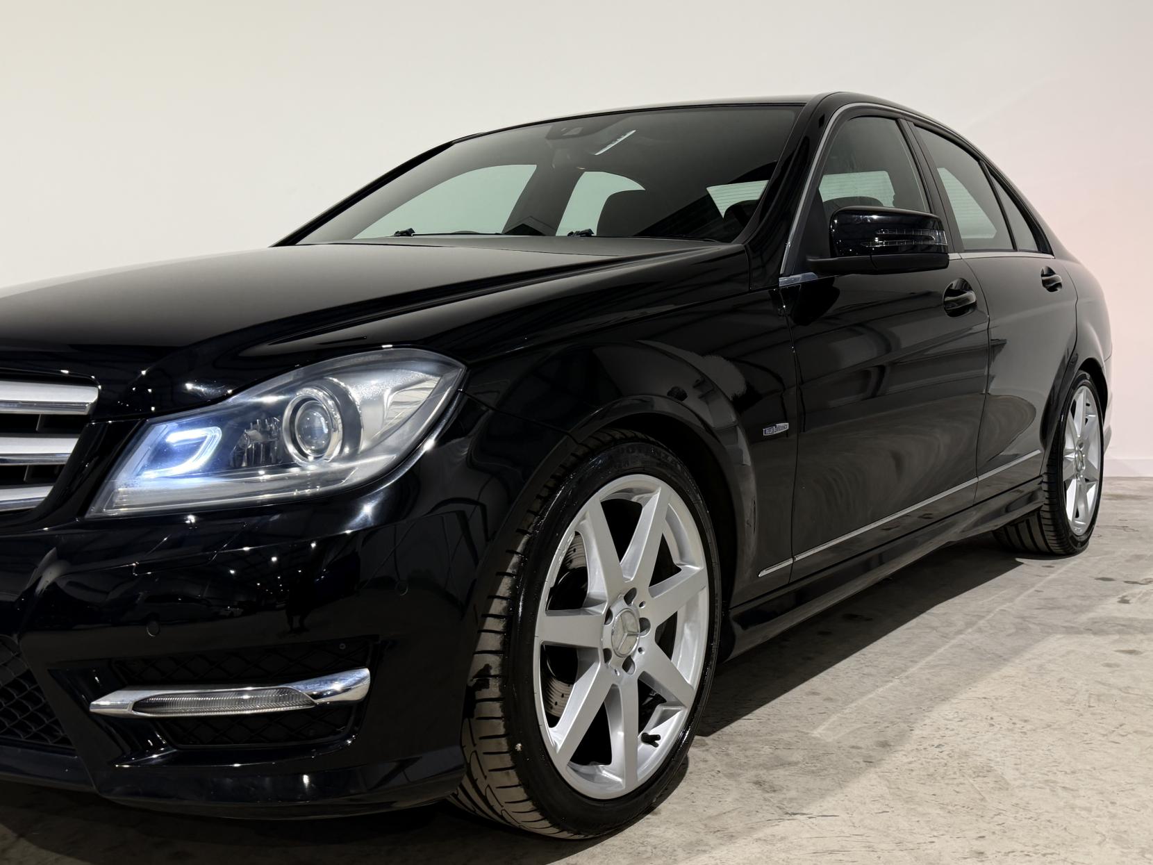 Mercedes-Benz C Class 2.1 C250 CDI BlueEfficiency Sport Saloon 4dr Diesel G-Tronic+ Euro 5 (s/s) (204 ps)