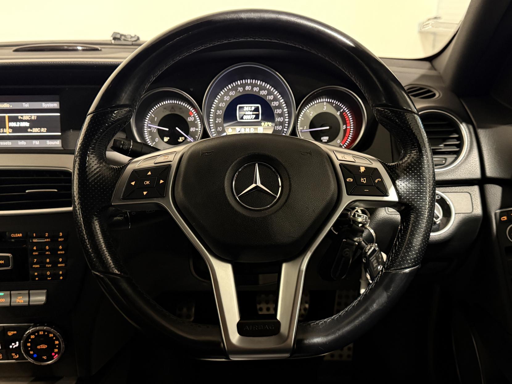 Mercedes-Benz C Class 2.1 C250 CDI BlueEfficiency Sport Saloon 4dr Diesel G-Tronic+ Euro 5 (s/s) (204 ps)