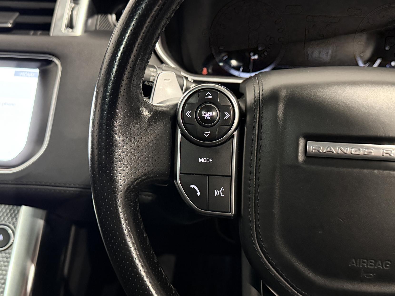 Land Rover Range Rover Sport 3.0 SD V6 Autobiography Dynamic SUV 5dr Diesel Auto 4WD Euro 6 (s/s) (306 ps)
