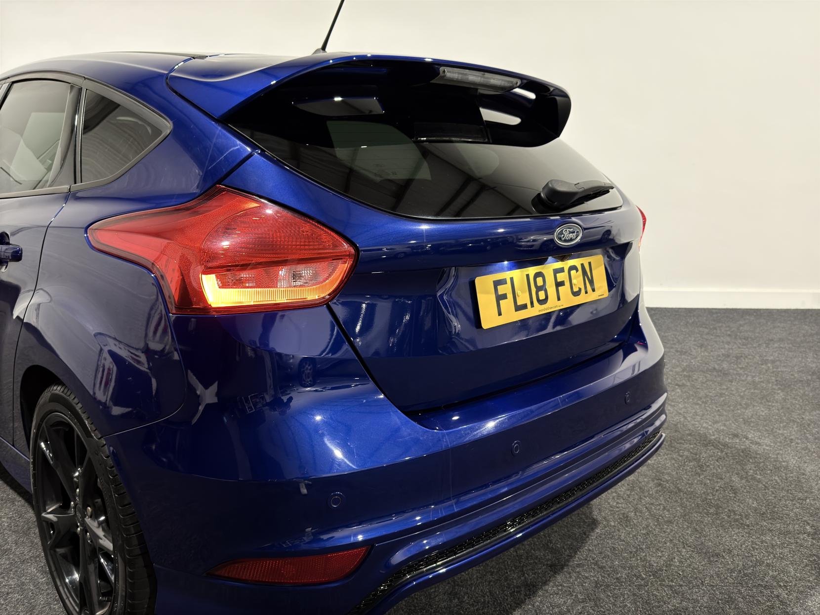 Ford Focus 1.5T EcoBoost ST-Line X Hatchback 5dr Petrol Manual Euro 6 (s/s) (182 ps)