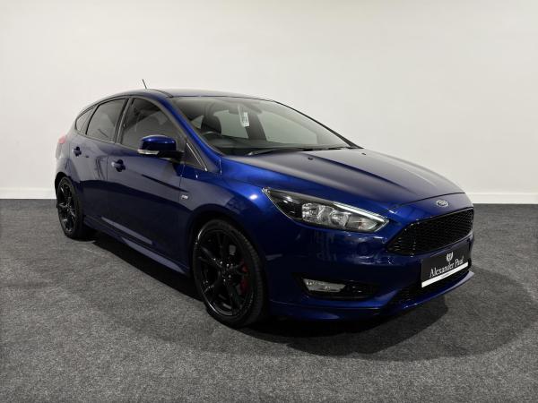 Ford Focus 1.5T EcoBoost ST-Line X Hatchback 5dr Petrol Manual Euro 6 (s/s) (182 ps)