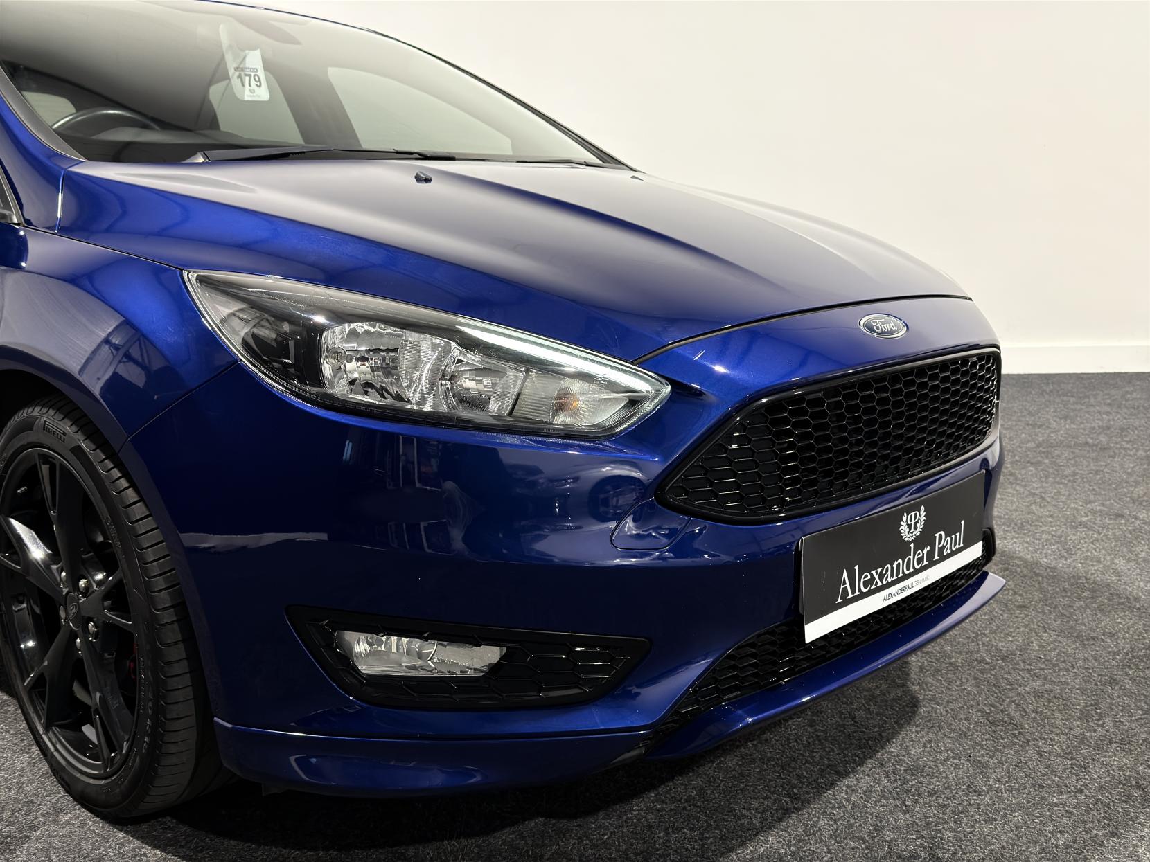 Ford Focus 1.5T EcoBoost ST-Line X Hatchback 5dr Petrol Manual Euro 6 (s/s) (182 ps)