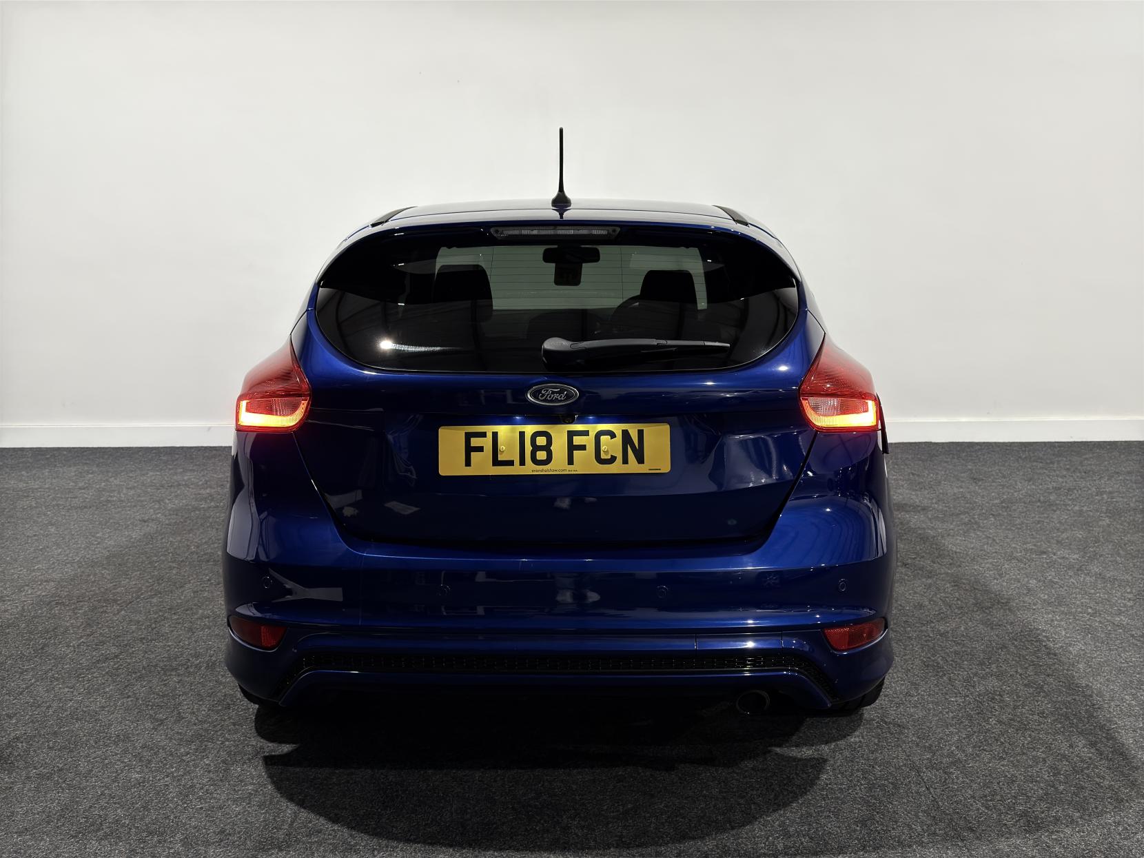 Ford Focus 1.5T EcoBoost ST-Line X Hatchback 5dr Petrol Manual Euro 6 (s/s) (182 ps)