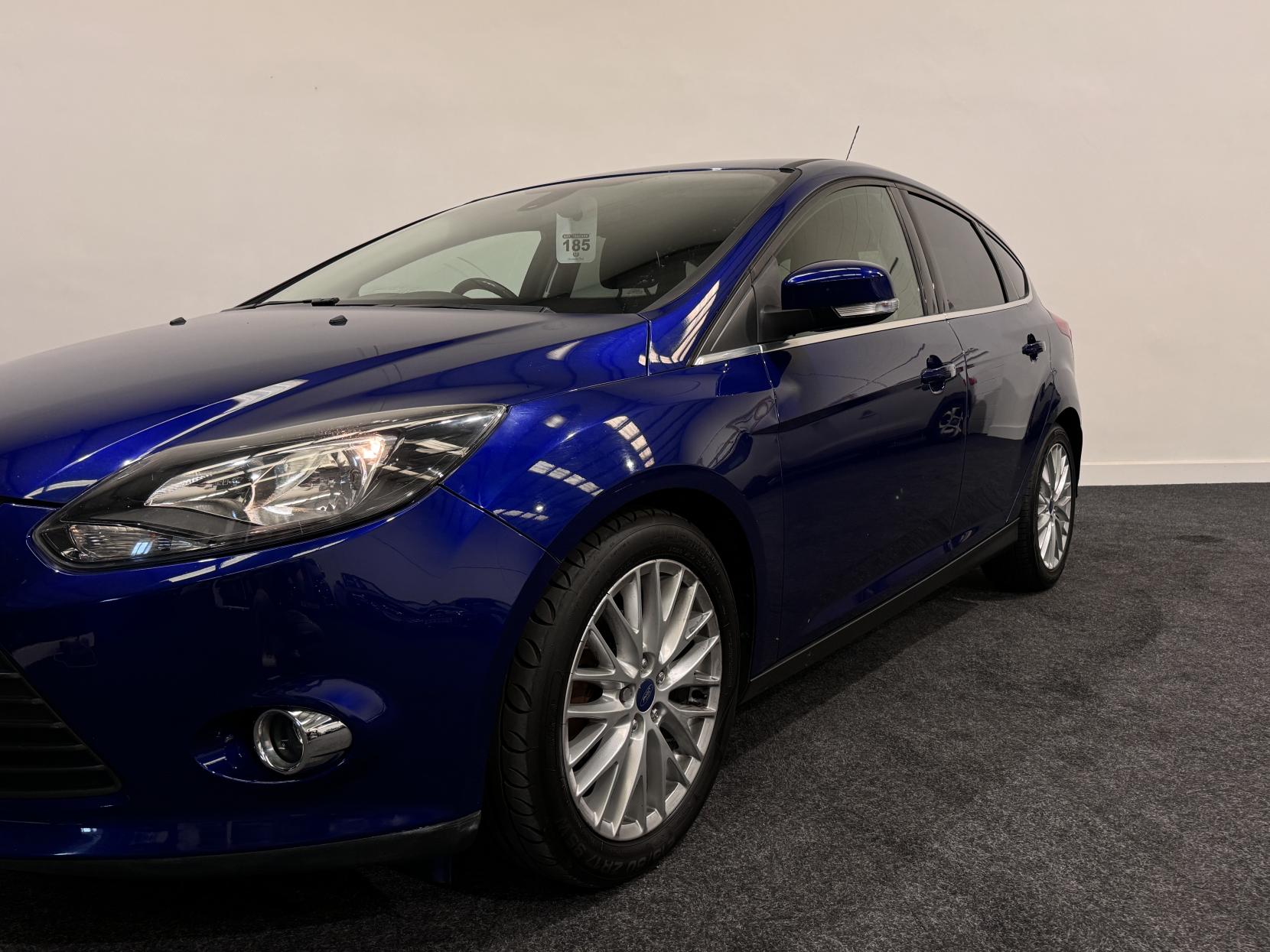 Ford Focus 1.0T EcoBoost Zetec Hatchback 5dr Petrol Manual Euro 5 (s/s) (100 ps)