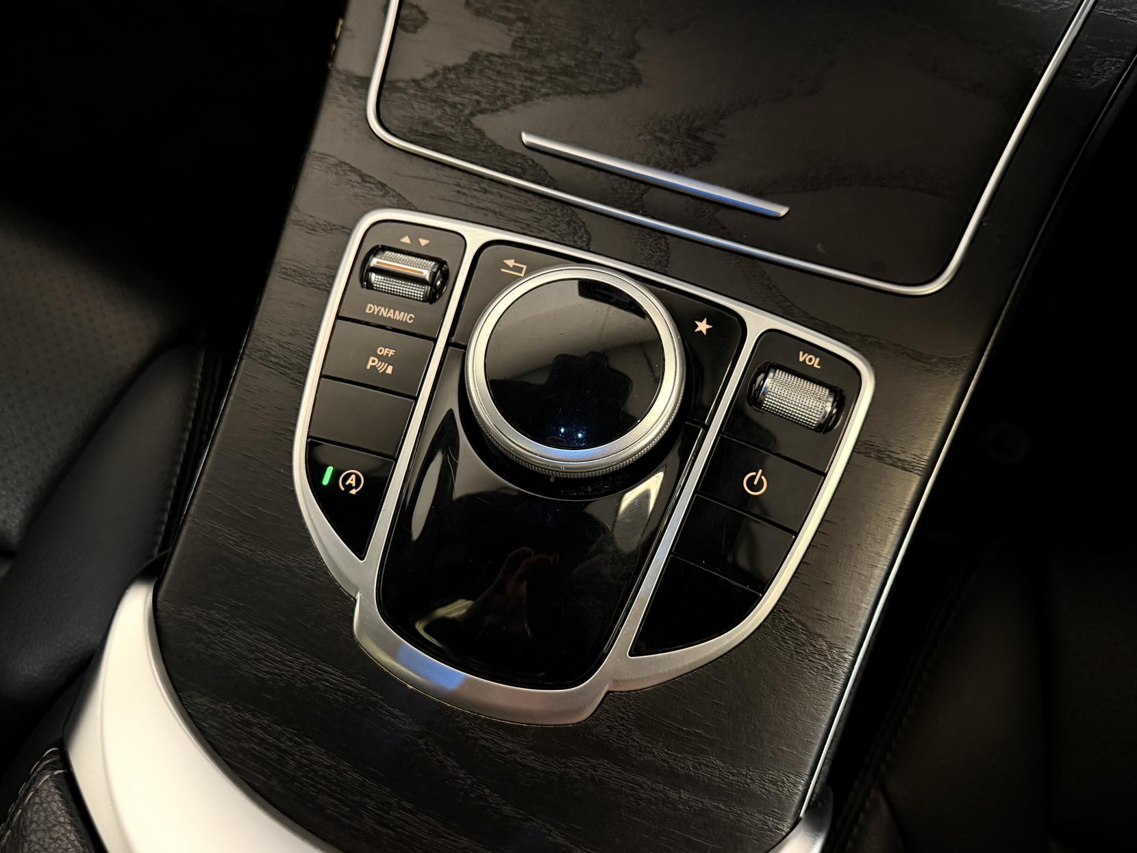 Mercedes-Benz C Class 2.1 C250d AMG Line (Premium) Estate 5dr Diesel G-Tronic+ 4MATIC Euro 6 (s/s) (204 ps)