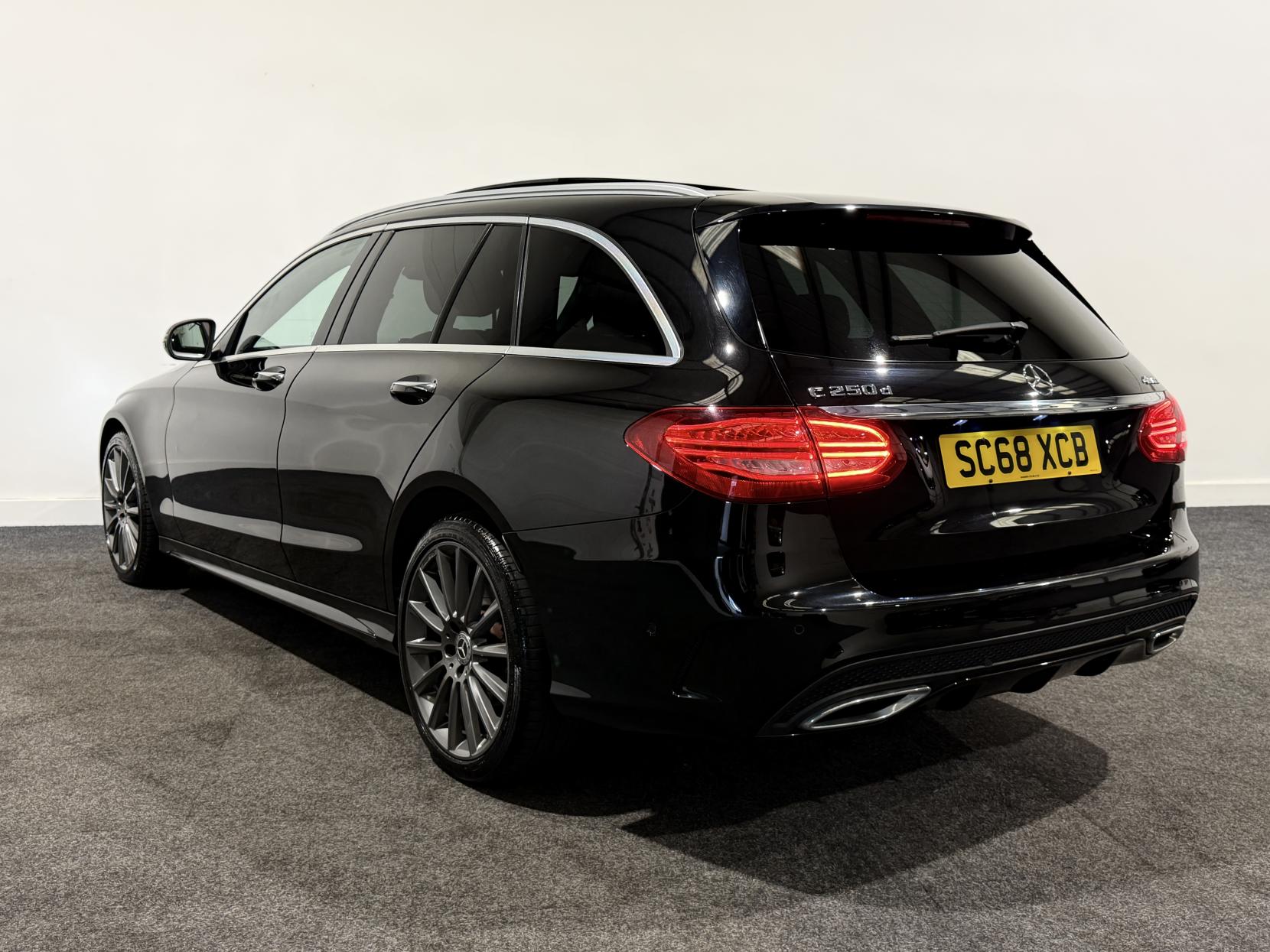 Mercedes-Benz C Class 2.1 C250d AMG Line (Premium) Estate 5dr Diesel G-Tronic+ 4MATIC Euro 6 (s/s) (204 ps)