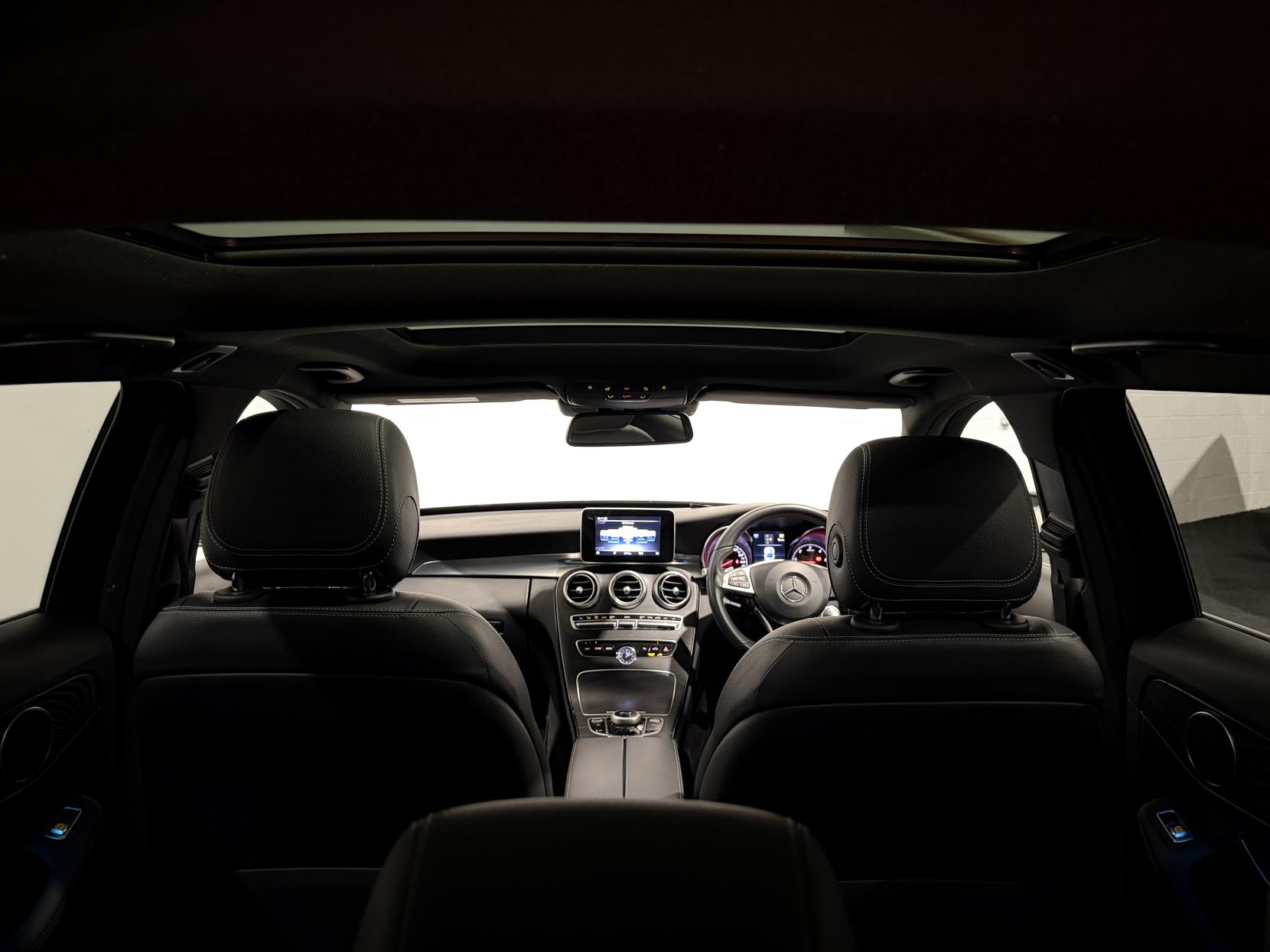 Mercedes-Benz C Class 2.1 C250d AMG Line (Premium) Estate 5dr Diesel G-Tronic+ 4MATIC Euro 6 (s/s) (204 ps)