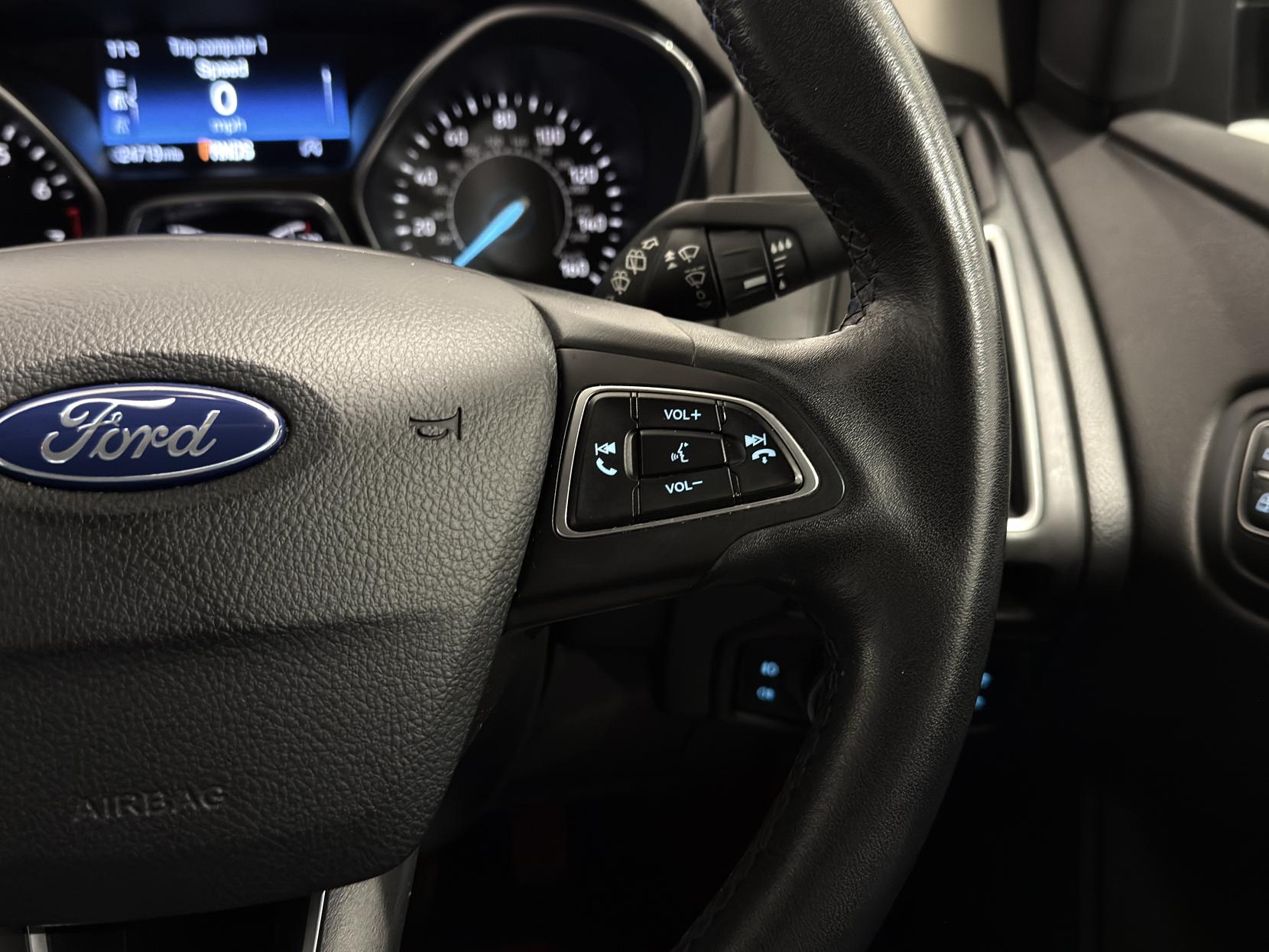 Ford Focus 1.0T EcoBoost Titanium Estate 5dr Petrol Auto Euro 6 (s/s) (125 ps)