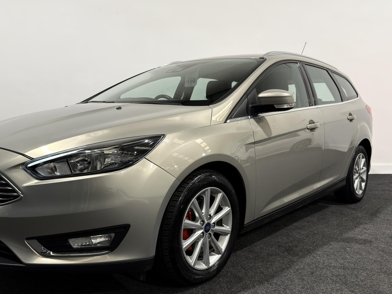 Ford Focus 1.0T EcoBoost Titanium Estate 5dr Petrol Auto Euro 6 (s/s) (125 ps)