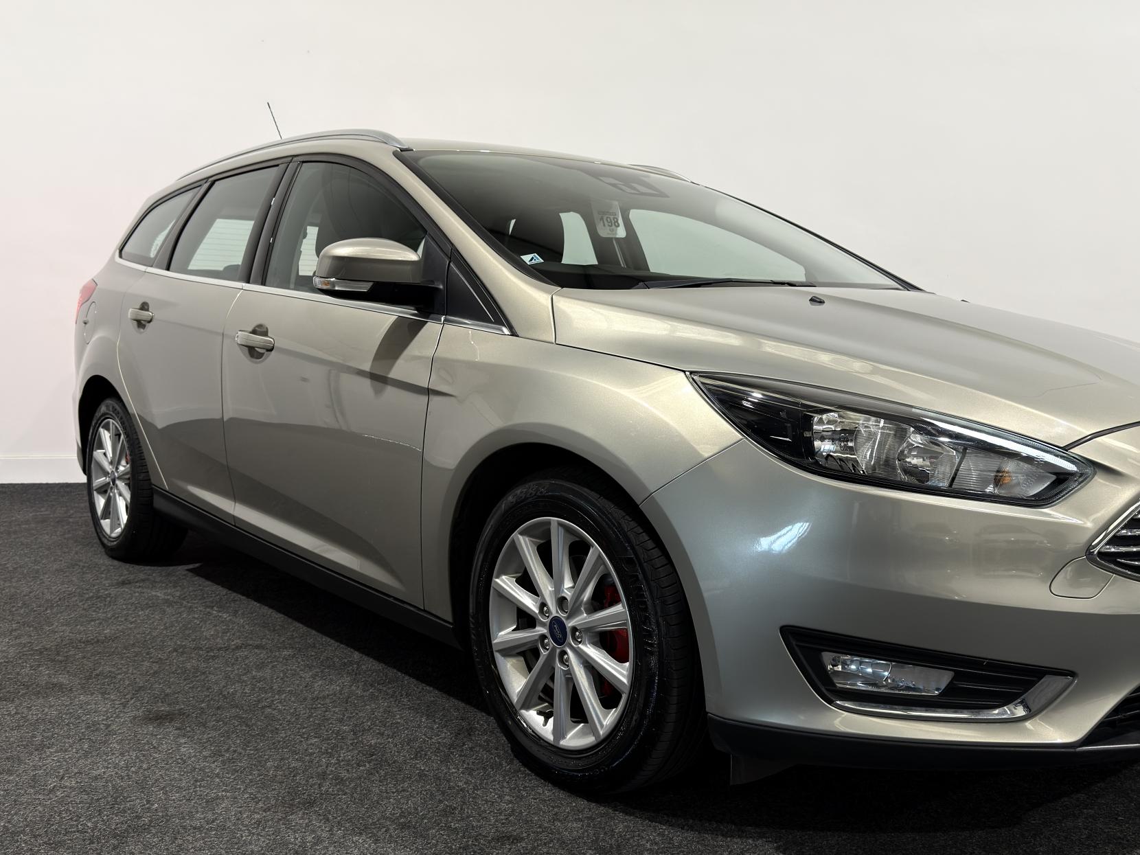 Ford Focus 1.0T EcoBoost Titanium Estate 5dr Petrol Auto Euro 6 (s/s) (125 ps)