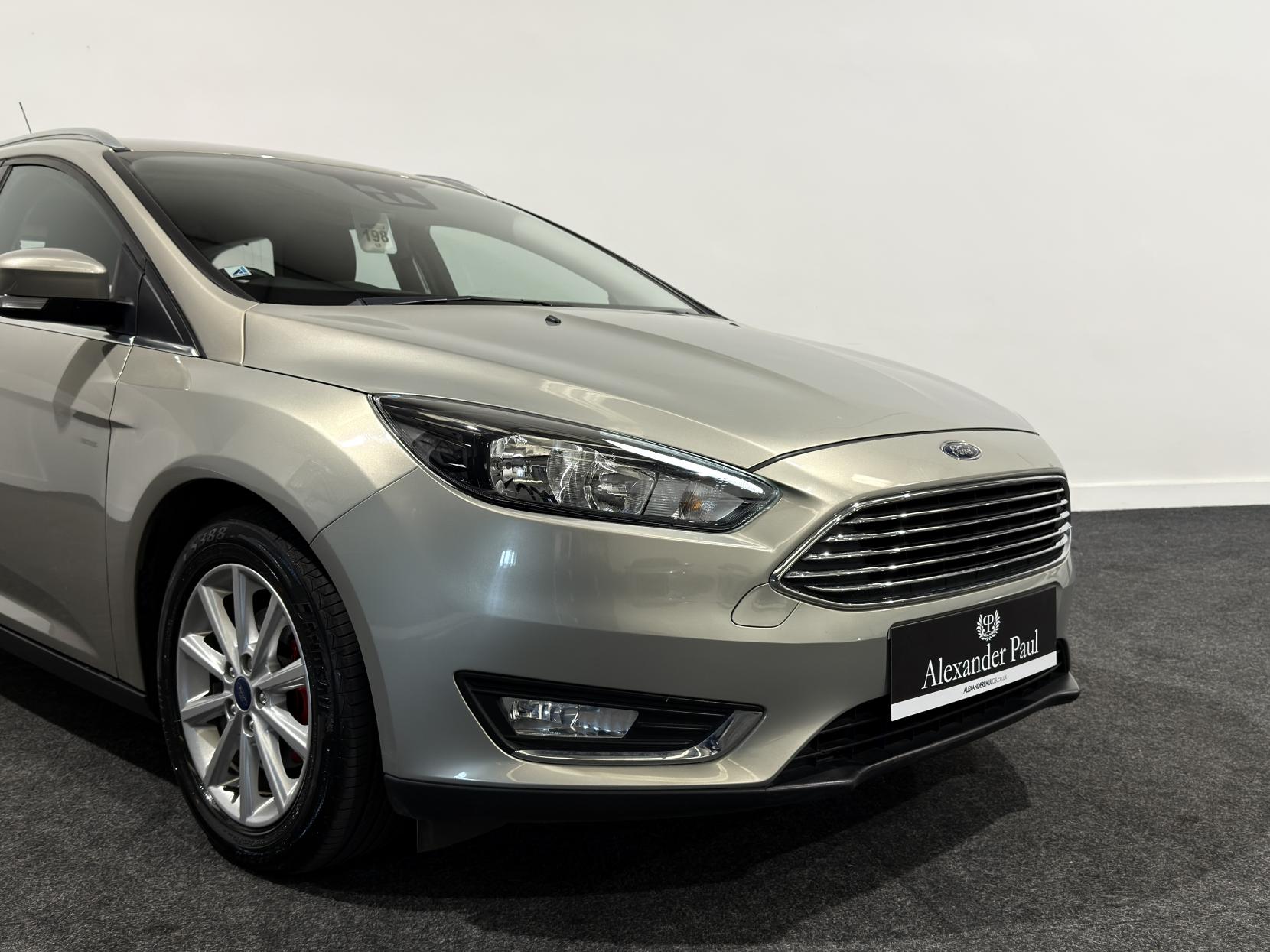 Ford Focus 1.0T EcoBoost Titanium Estate 5dr Petrol Auto Euro 6 (s/s) (125 ps)