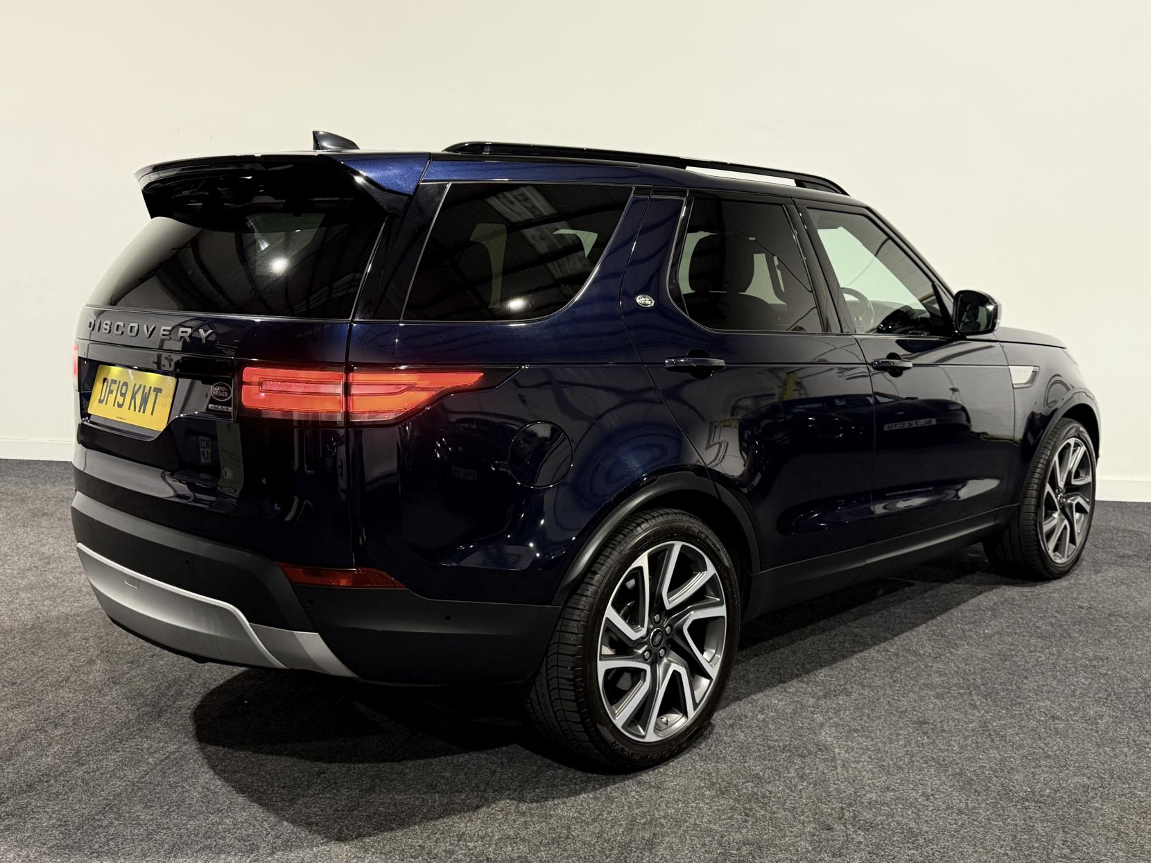 Land Rover Discovery 3.0 SD V6 HSE SUV 5dr Diesel Auto 4WD Euro 6 (s/s) (306 ps)