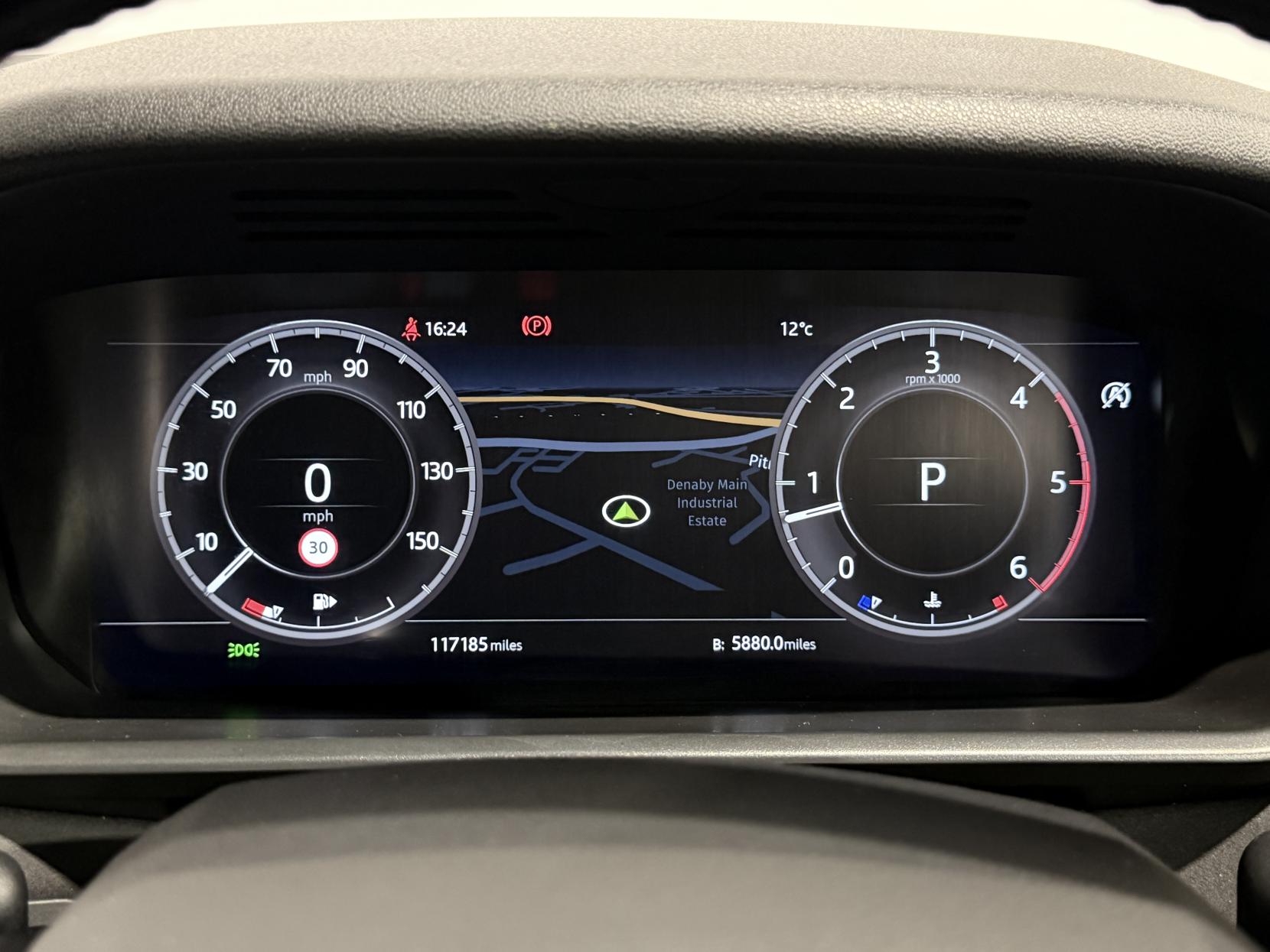 Land Rover Discovery 3.0 SD V6 HSE SUV 5dr Diesel Auto 4WD Euro 6 (s/s) (306 ps)