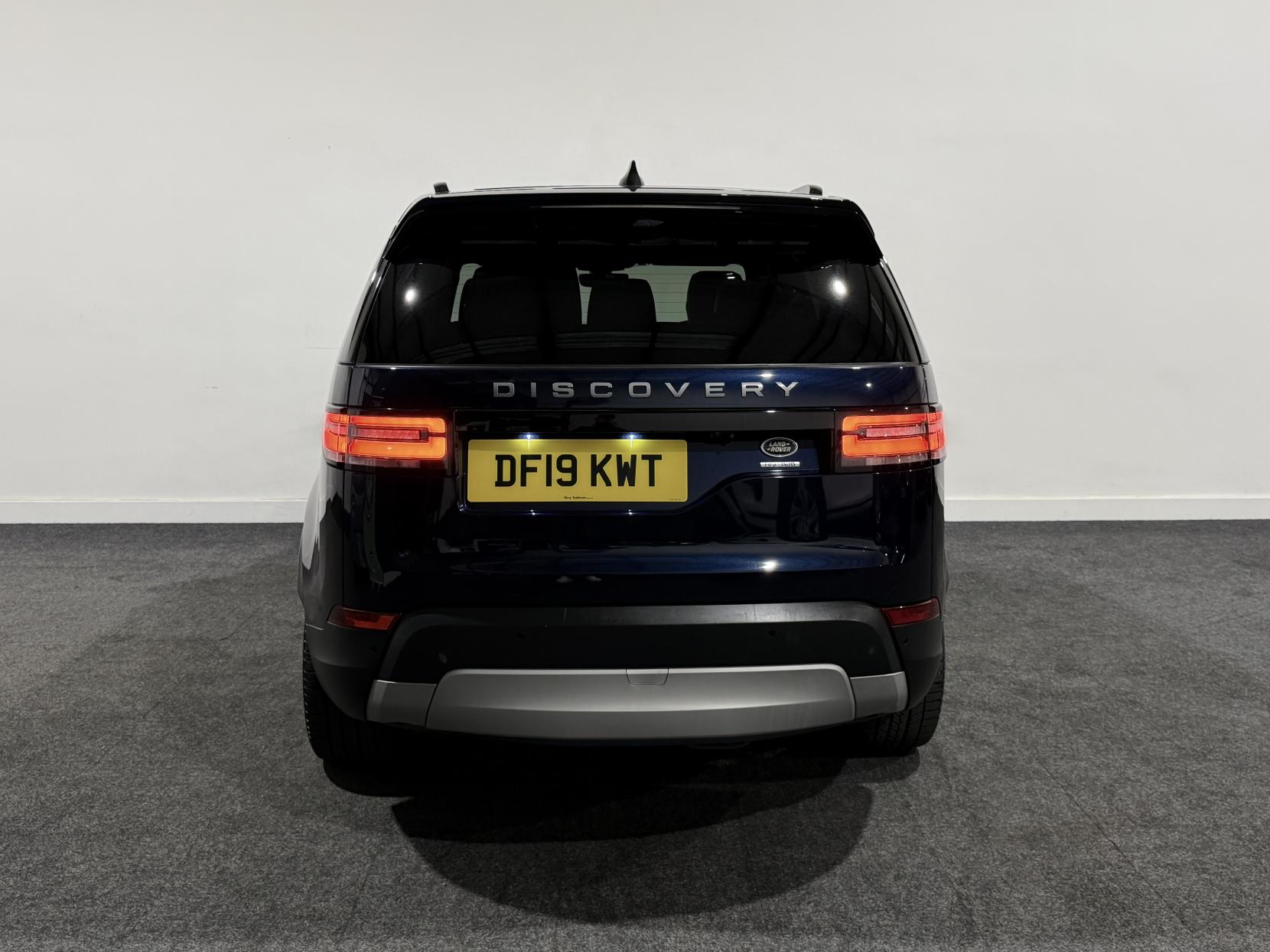 Land Rover Discovery 3.0 SD V6 HSE SUV 5dr Diesel Auto 4WD Euro 6 (s/s) (306 ps)