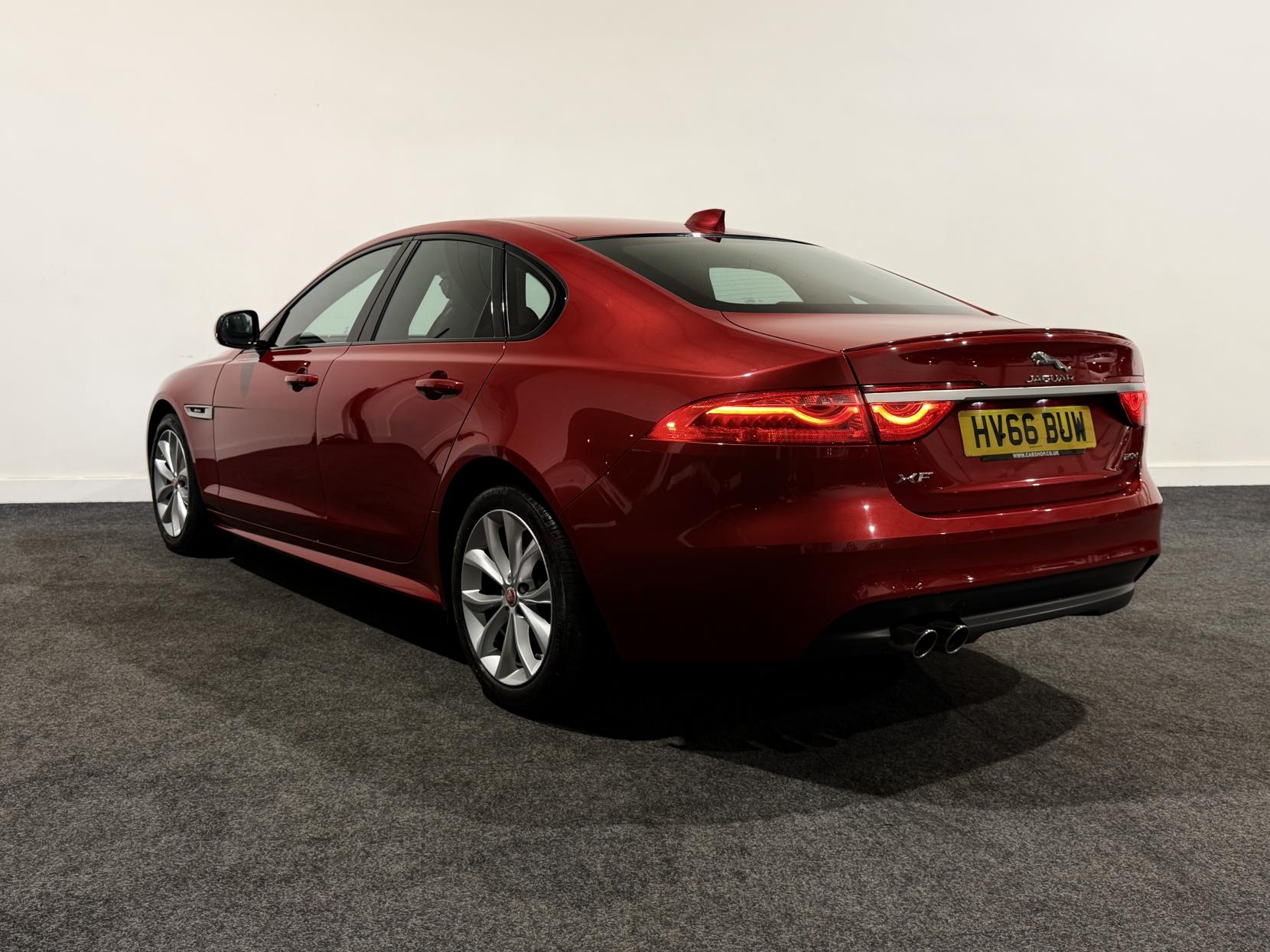 Jaguar XF 2.0d R-Sport Saloon 4dr Diesel Auto Euro 6 (s/s) (180 ps)