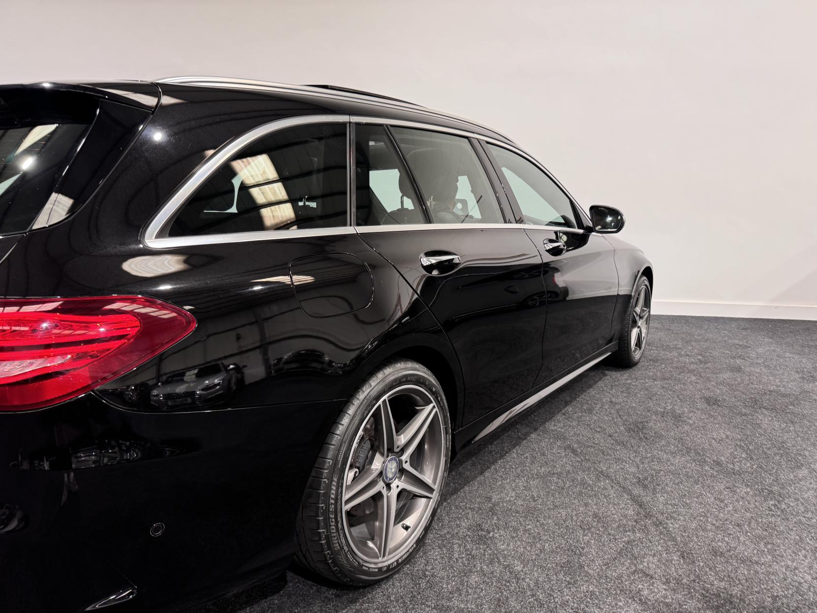 Mercedes-Benz C Class 2.0 C200 AMG Line Estate 5dr Petrol 7G-Tronic+ Euro 6 (s/s) (184 ps)
