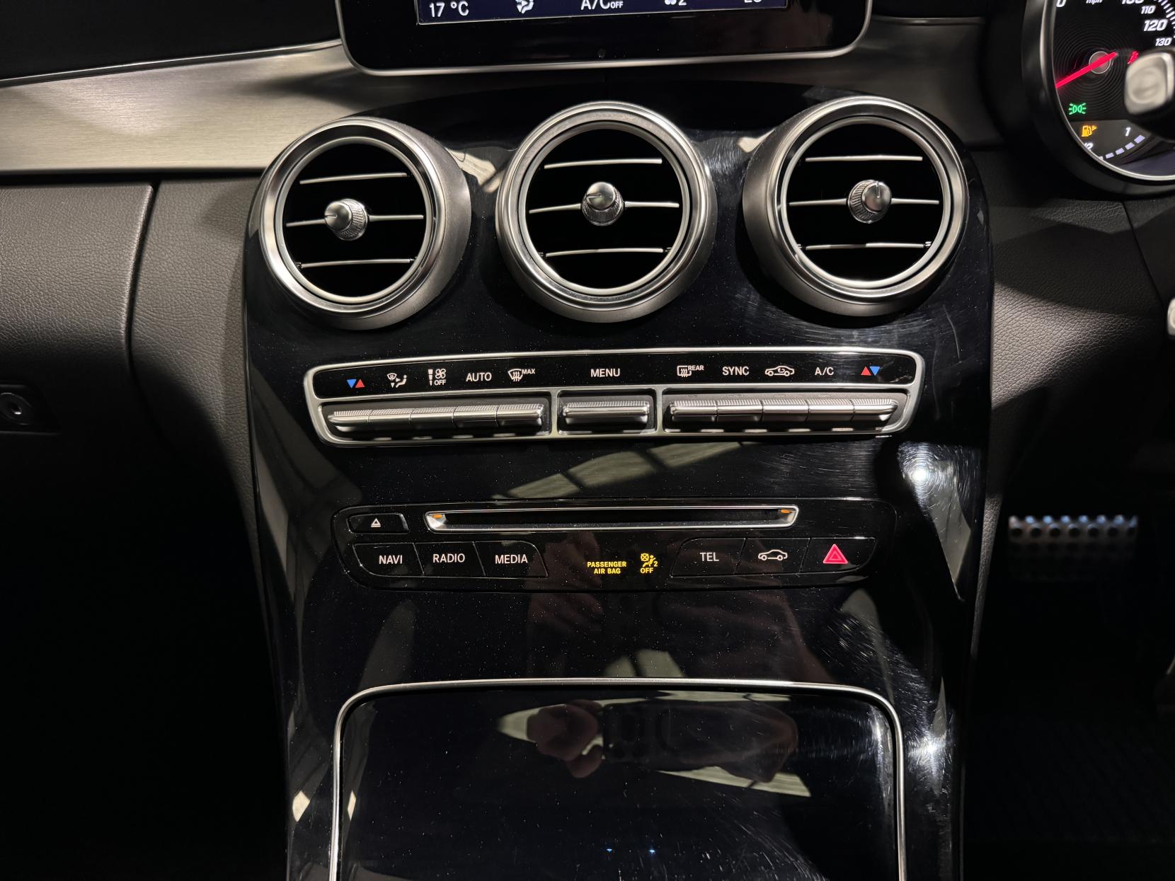 Mercedes-Benz C Class 2.0 C200 AMG Line Estate 5dr Petrol 7G-Tronic+ Euro 6 (s/s) (184 ps)