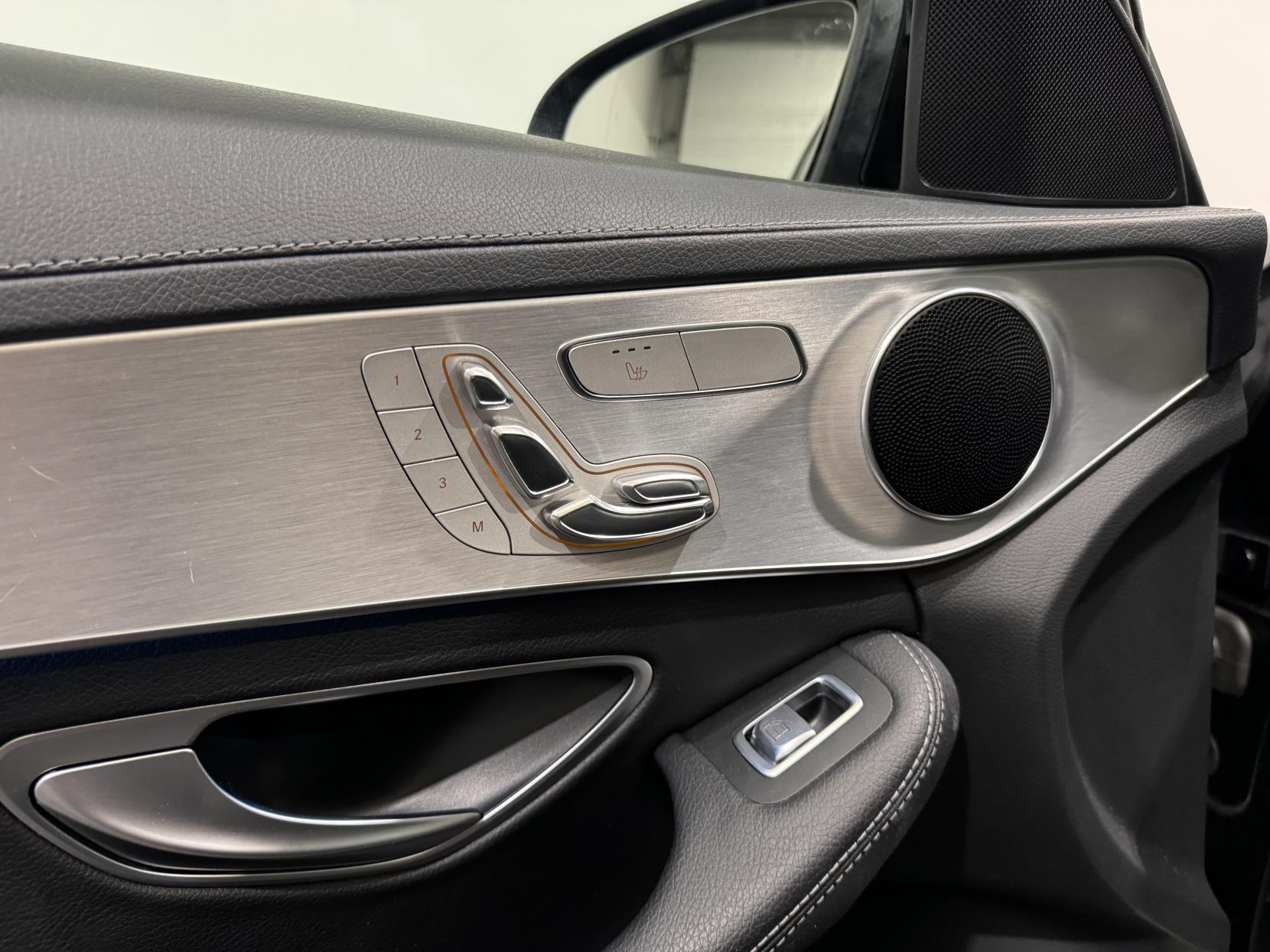 Mercedes-Benz C Class 2.0 C200 AMG Line Estate 5dr Petrol 7G-Tronic+ Euro 6 (s/s) (184 ps)
