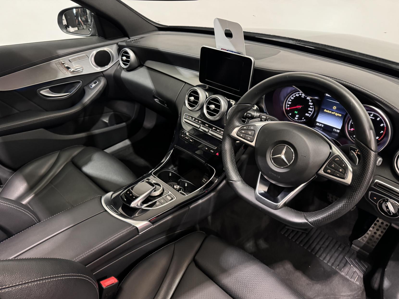 Mercedes-Benz C Class 2.0 C200 AMG Line Estate 5dr Petrol 7G-Tronic+ Euro 6 (s/s) (184 ps)