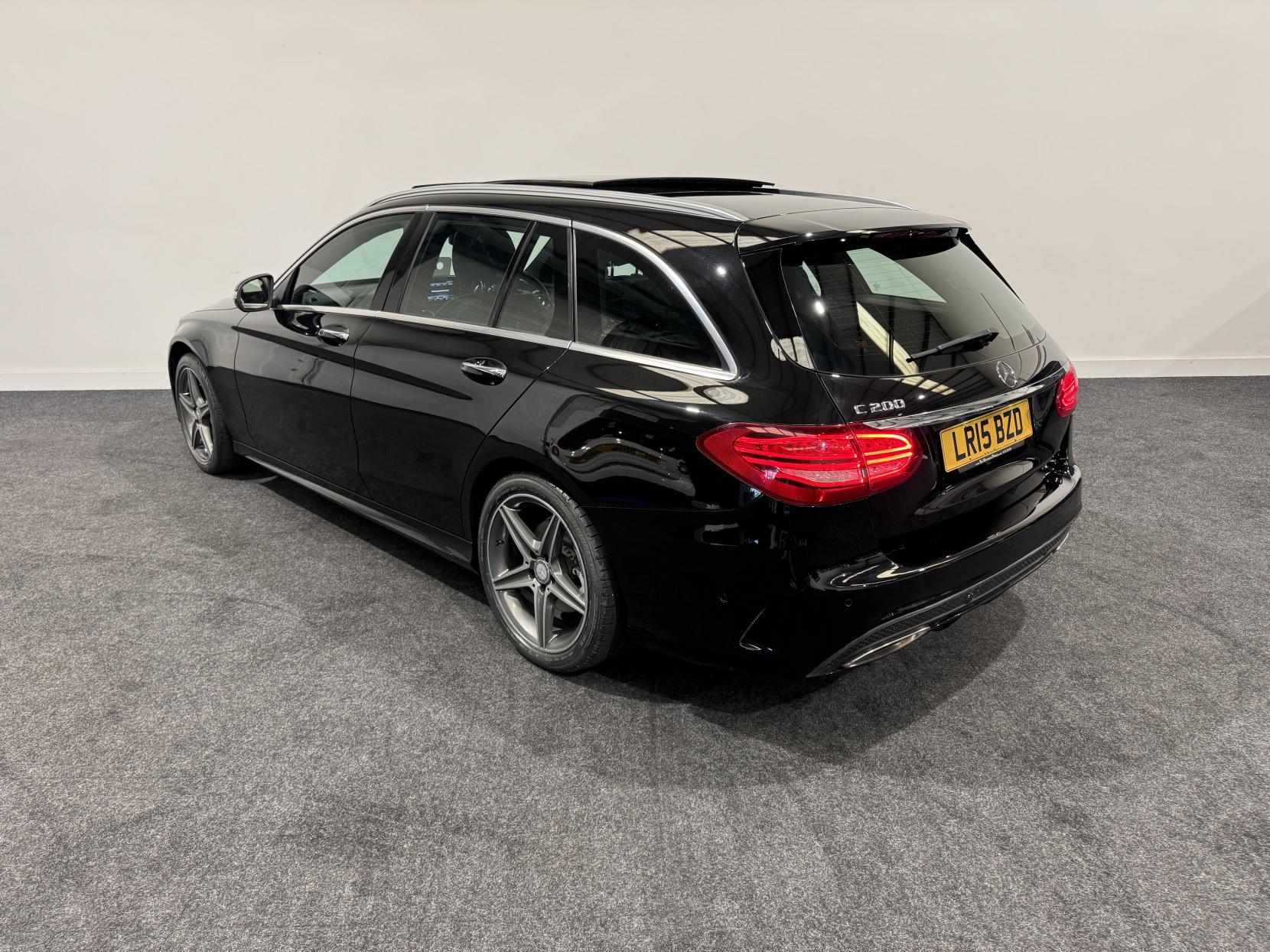 Mercedes-Benz C Class 2.0 C200 AMG Line Estate 5dr Petrol 7G-Tronic+ Euro 6 (s/s) (184 ps)