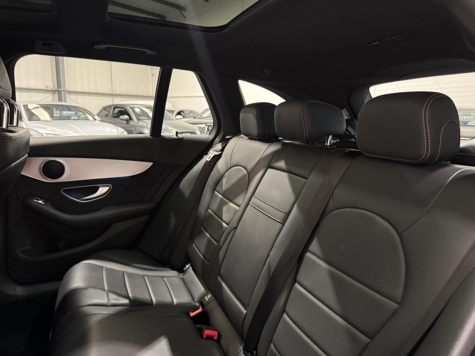 Mercedes-Benz C Class 2.0 C200 AMG Line Estate 5dr Petrol 7G-Tronic+ Euro 6 (s/s) (184 ps)