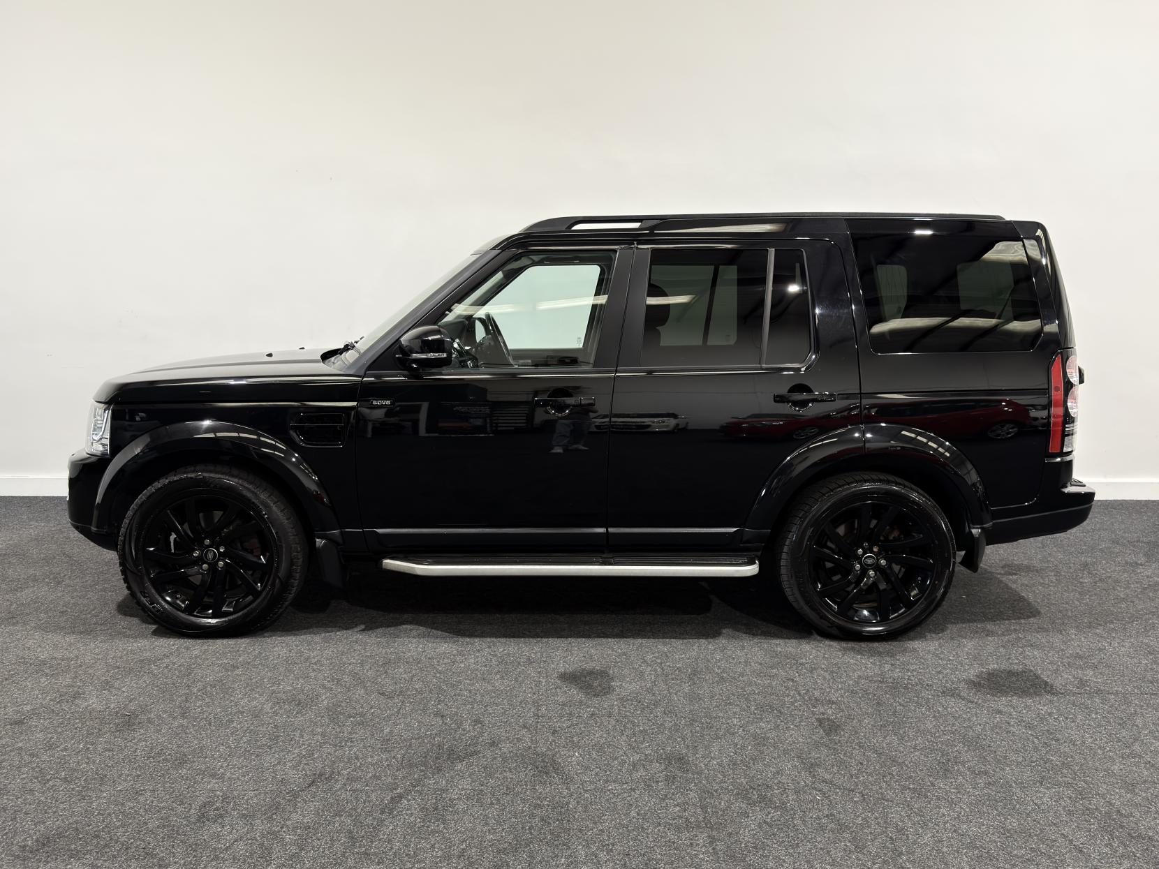 Land Rover Discovery 4 3.0 SD V6 HSE Luxury SUV 5dr Diesel Auto 4WD Euro 6 (s/s) (256 bhp)